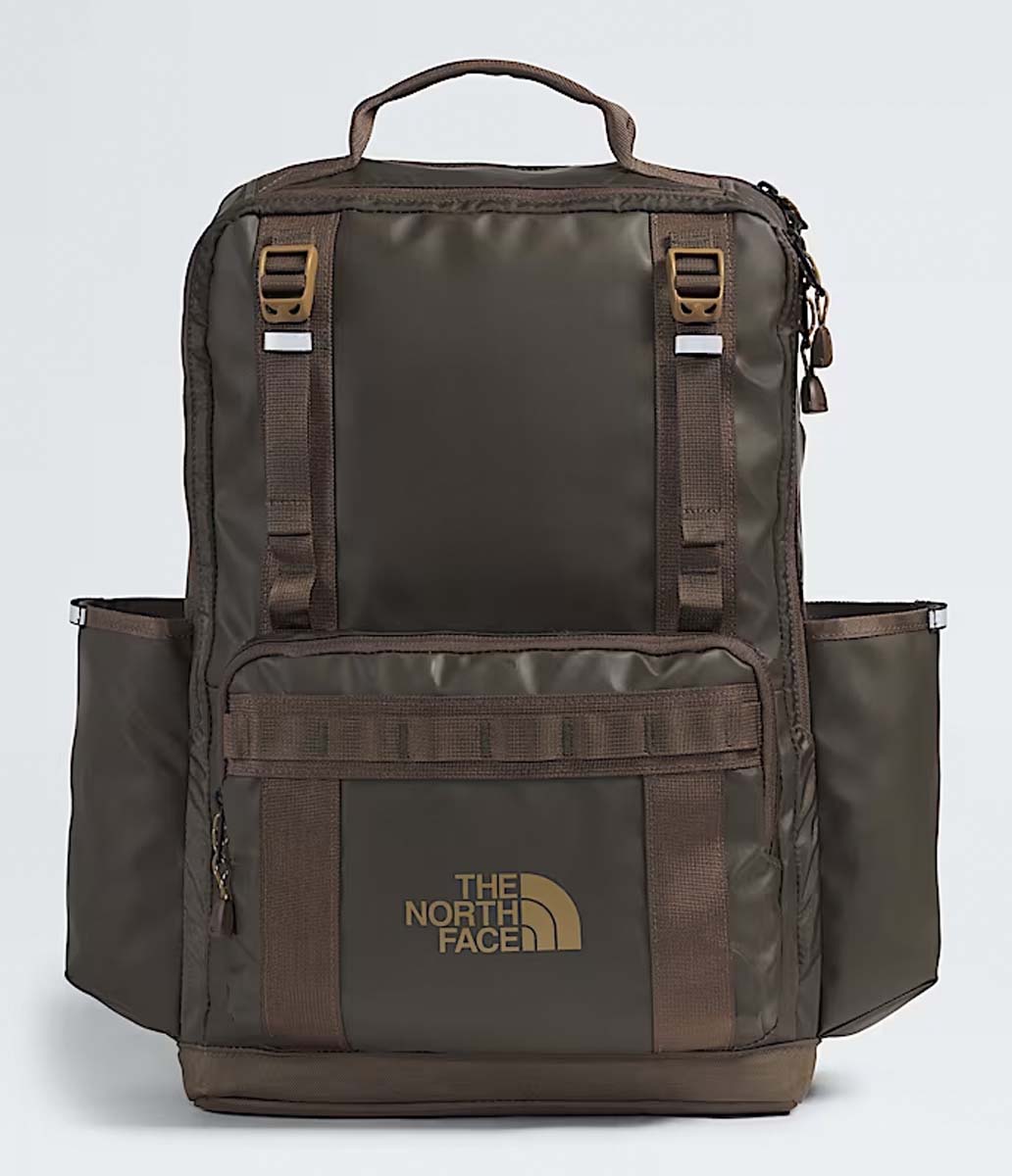 The North Face Base Camp Daypack - Lightweight Hiking Backpack for Men & Women - Durable Travel Daypack for Outdoor Adventures, Commuting & Daily Use