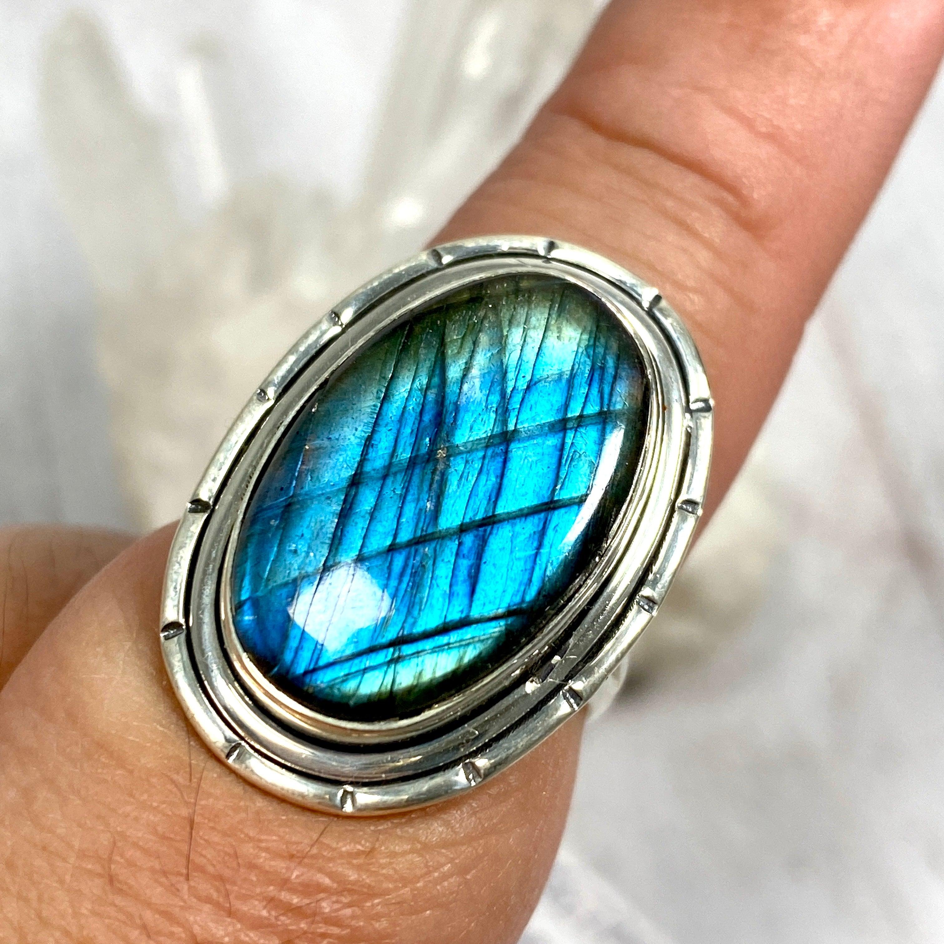 Labradorite Oval Filigree Ring - Size 8 - KRGJ2746 - Elegant Bohemian Jewelry for Women, Perfect for Weddings, Parties & Everyday Wear