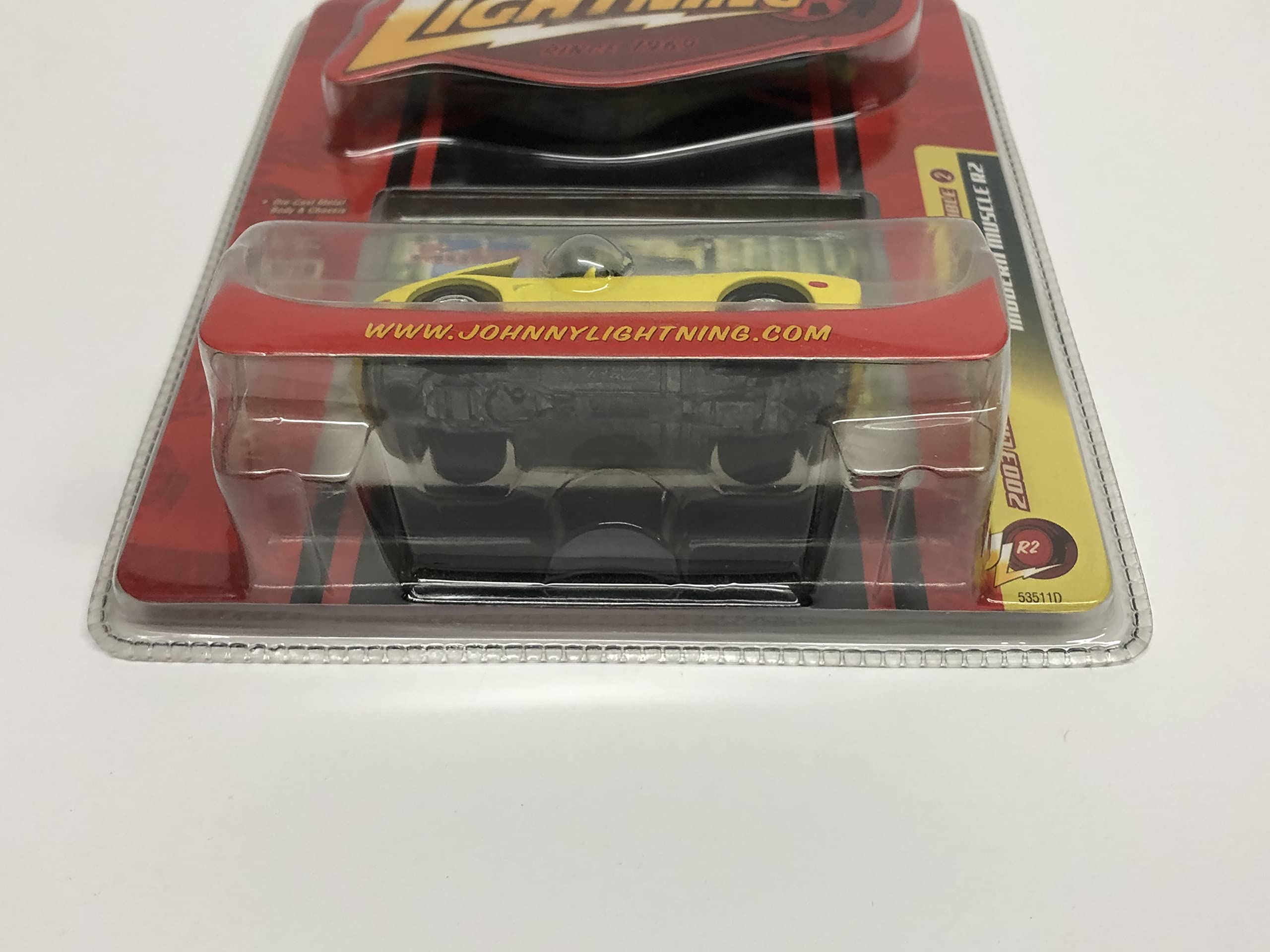 2003 Chevy Corvette Convertible Johnny Lightning 1:64 Scale Die-Cast Model Car - Modern Muscle Collectible for Display, Gifts & Racing Enthusiasts