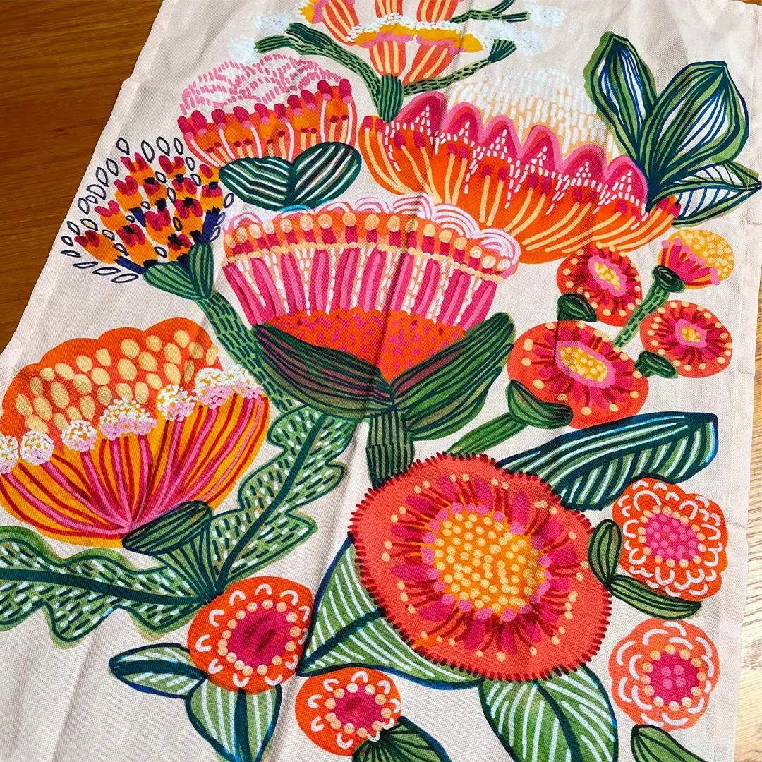 Premium Australian Native Floral Tea Towel - Kirsten Katz Art Design - Perfect for Kitchen, Dining & Home Decor