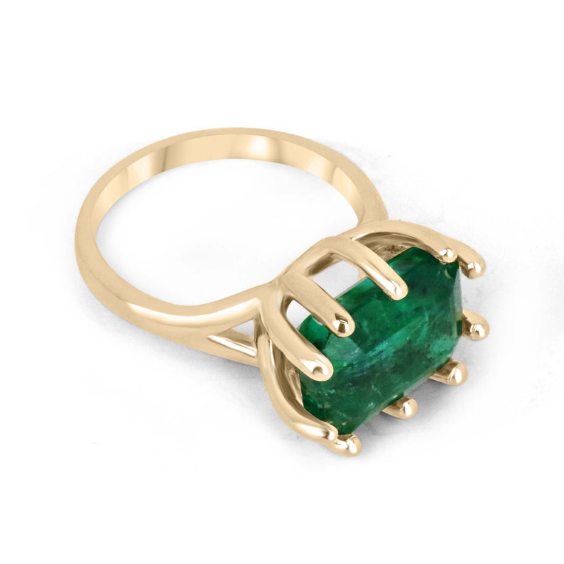 6.12ct 18K Gold Emerald Ring with 10-Prong Setting | Deep Rich Green Solitaire Engagement Ring | Perfect for Weddings, Anniversaries & Special Occasions