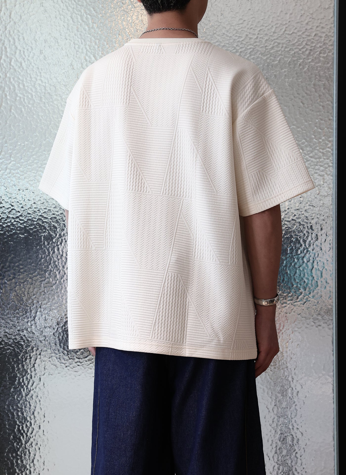 Stylish Polyester Spandex Jacquard Oversized T-Shirt for Women - Comfortable & Trendy Casual Wear for Everyday Outfits