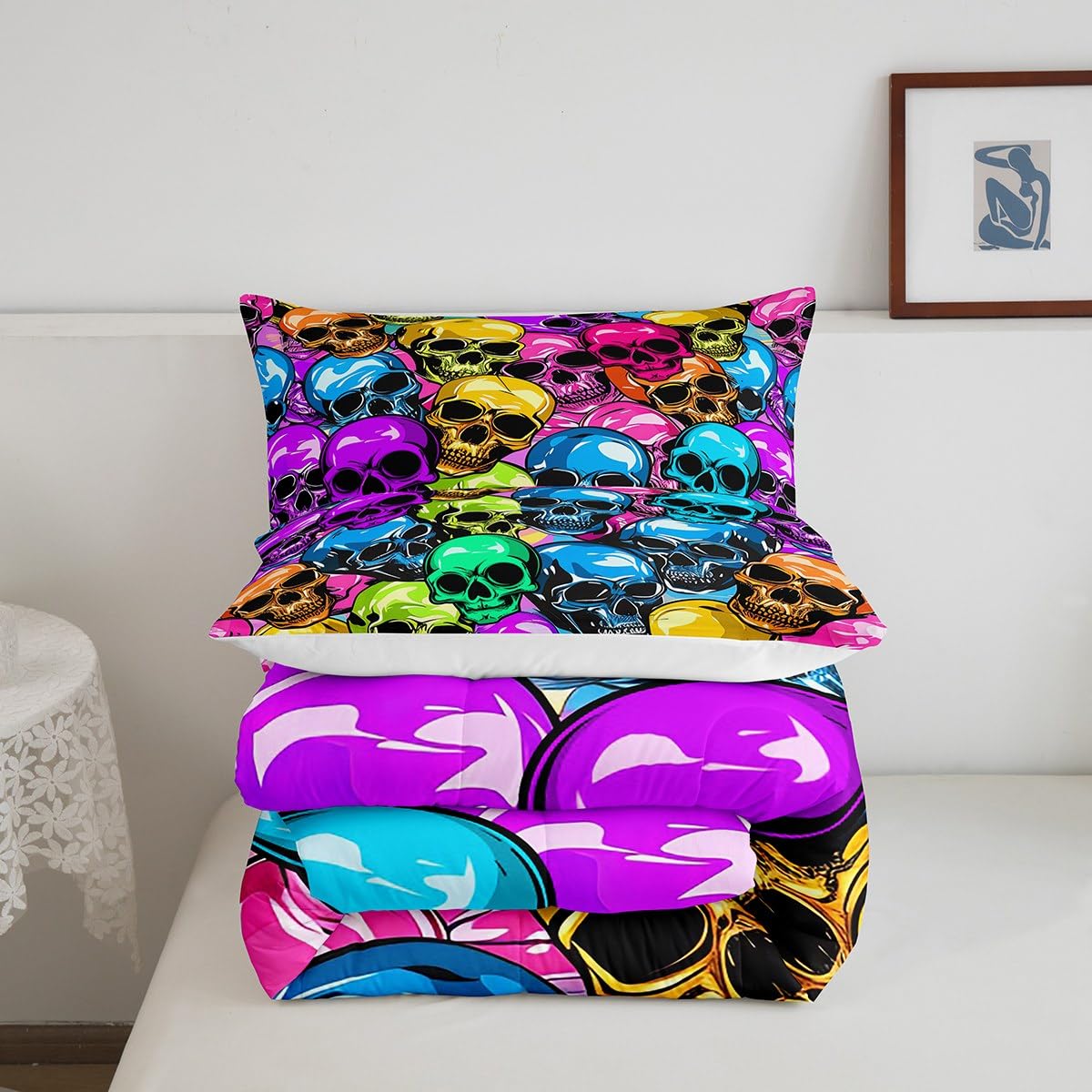 **Vibrant Sugar Skull Bedding Set - Gothic Skeleton Comforter with 2 Pillowcases - Queen Size Halloween Themed Bedroom Decor for Kids & Boys - Perfect for Spooky Room Makeovers & Themed Parties**