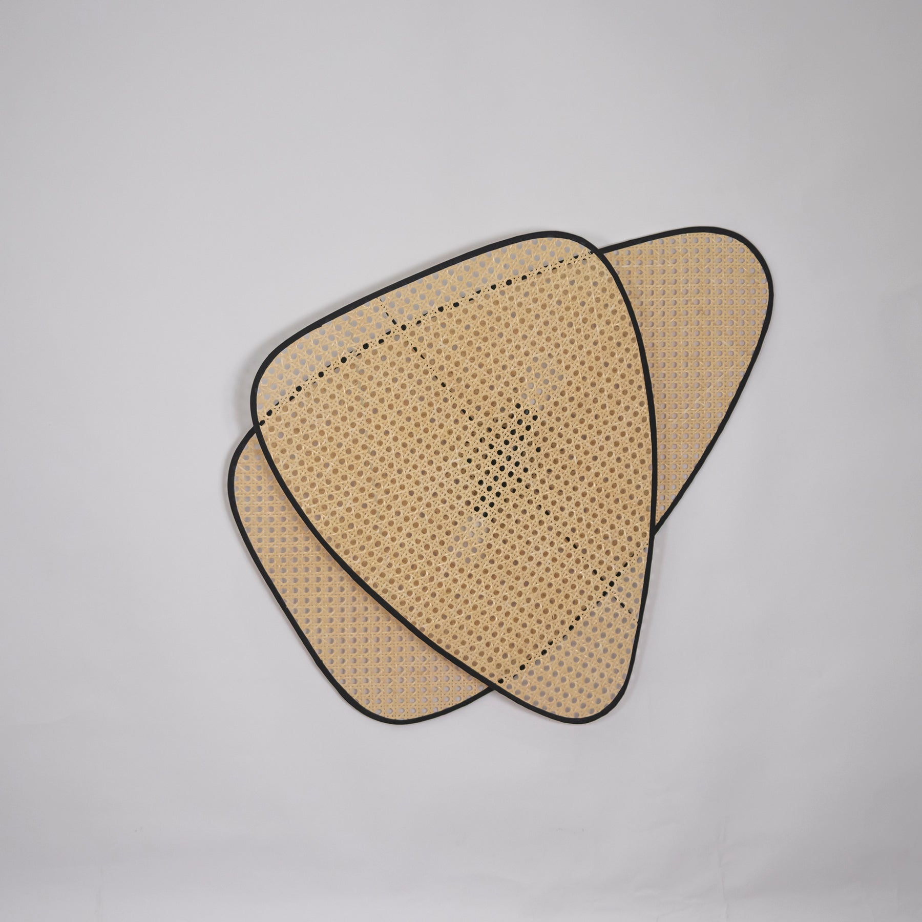 Elegant Woven Rattan Screen Cannage Sconce Wall Light - Perfect for Bedroom, Living Room, and Patio Decor