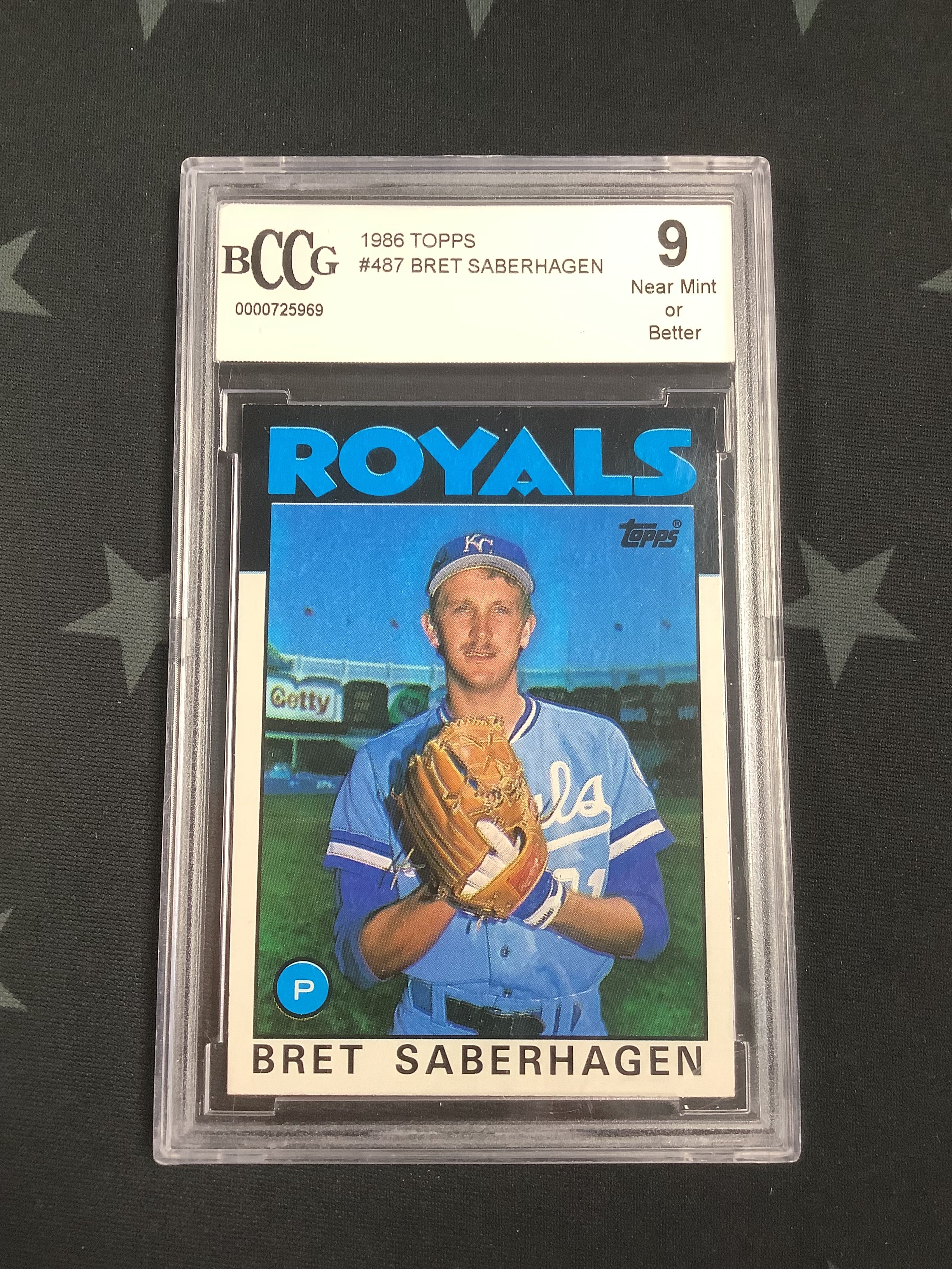 1986 Topps Baseball Card #487 Bret Saberhagen BCCG Near Mint 9 - Perfect for Collectors, Sports Memorabilia & Vintage Baseball Fans