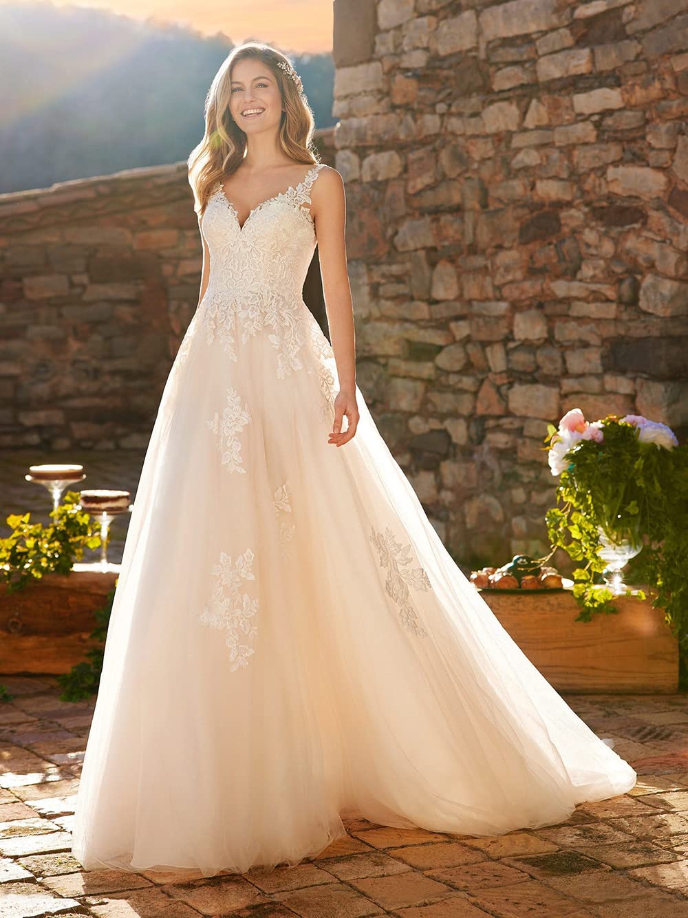 Elegant Lace Mermaid Wedding Dress with Sleeves for Bride 2024 | Long Beach Bridal Gown | Perfect for Beach Weddings, Vow Renewals & Romantic Photoshoots