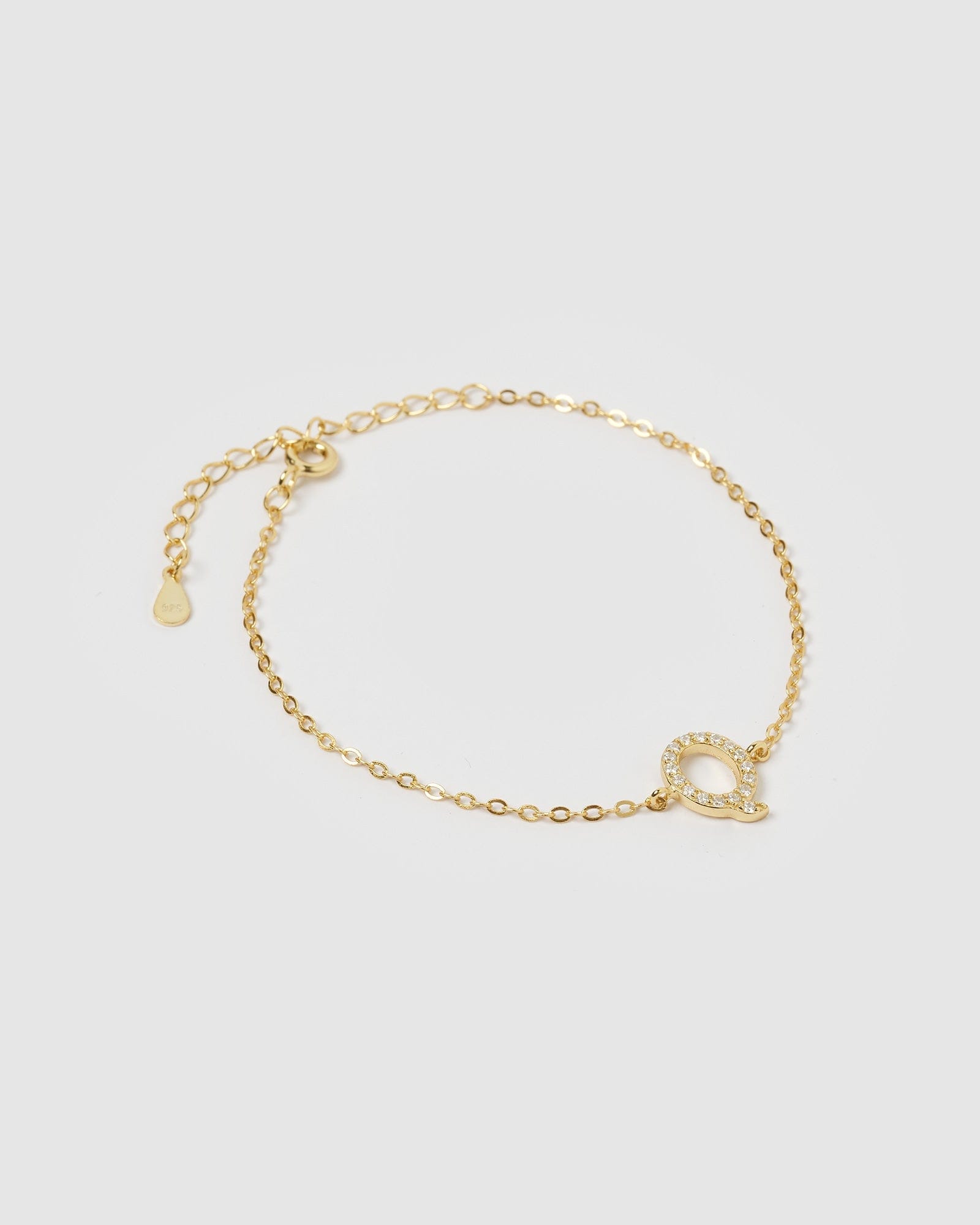 Izoa Crystal Letter Q Bracelet in Gold - Elegant Personalized Jewelry for Women, Perfect for Gifts, Birthdays & Special Occasions
