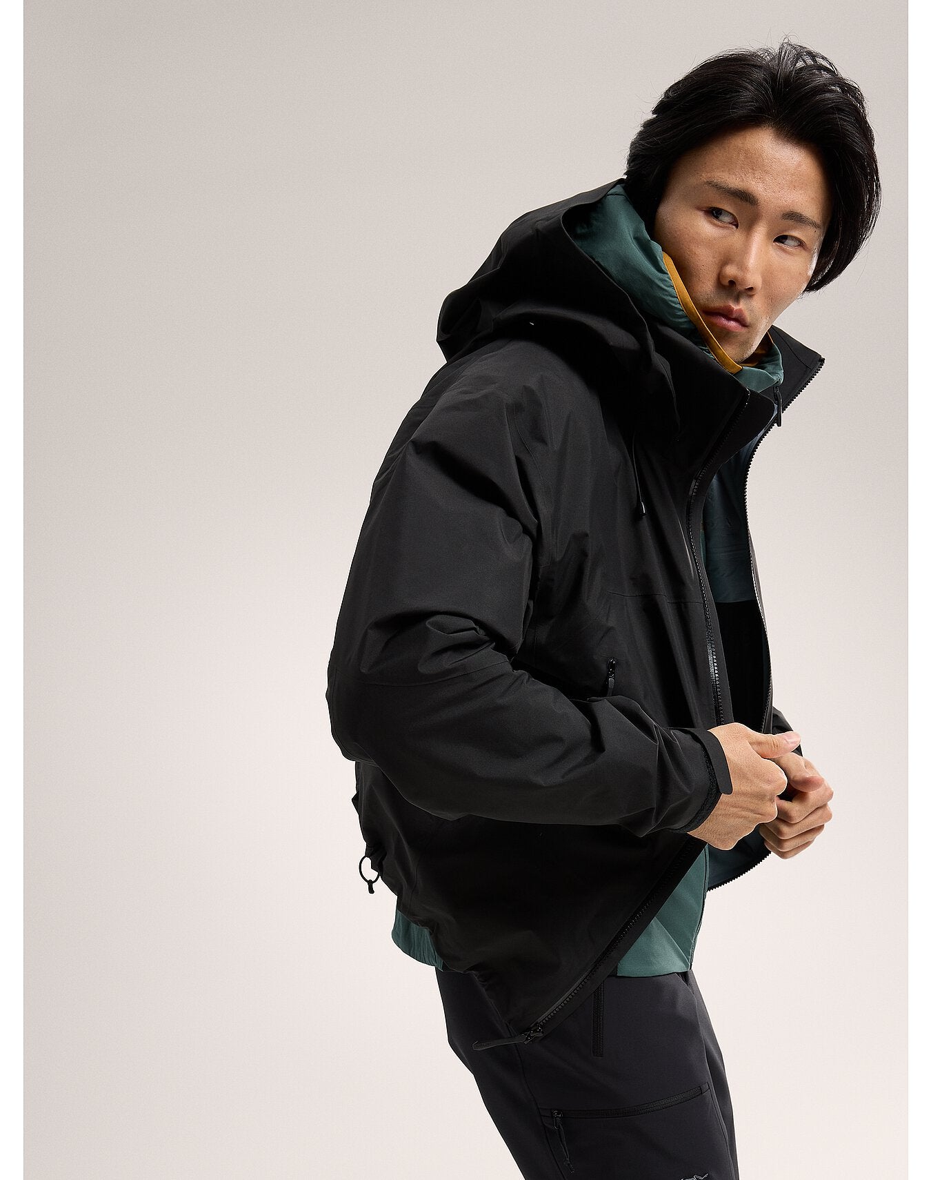 Men's Beta AR Jacket - Lightweight Waterproof Hiking & Outdoor Adventure Shell - Perfect for Climbing, Skiing & Travel