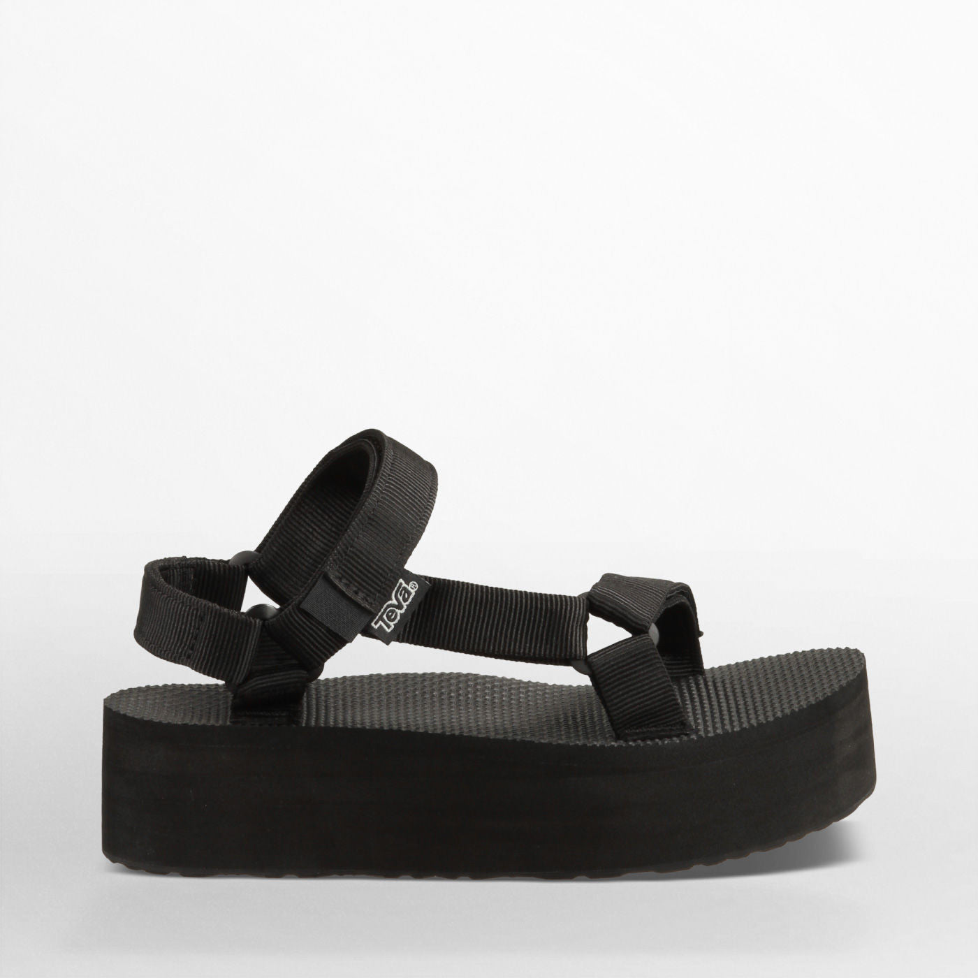 Teva Women's Flatform Universal Sandals - Comfortable & Stylish Hiking Sandals for Outdoor Adventures, Travel & Summer Wear