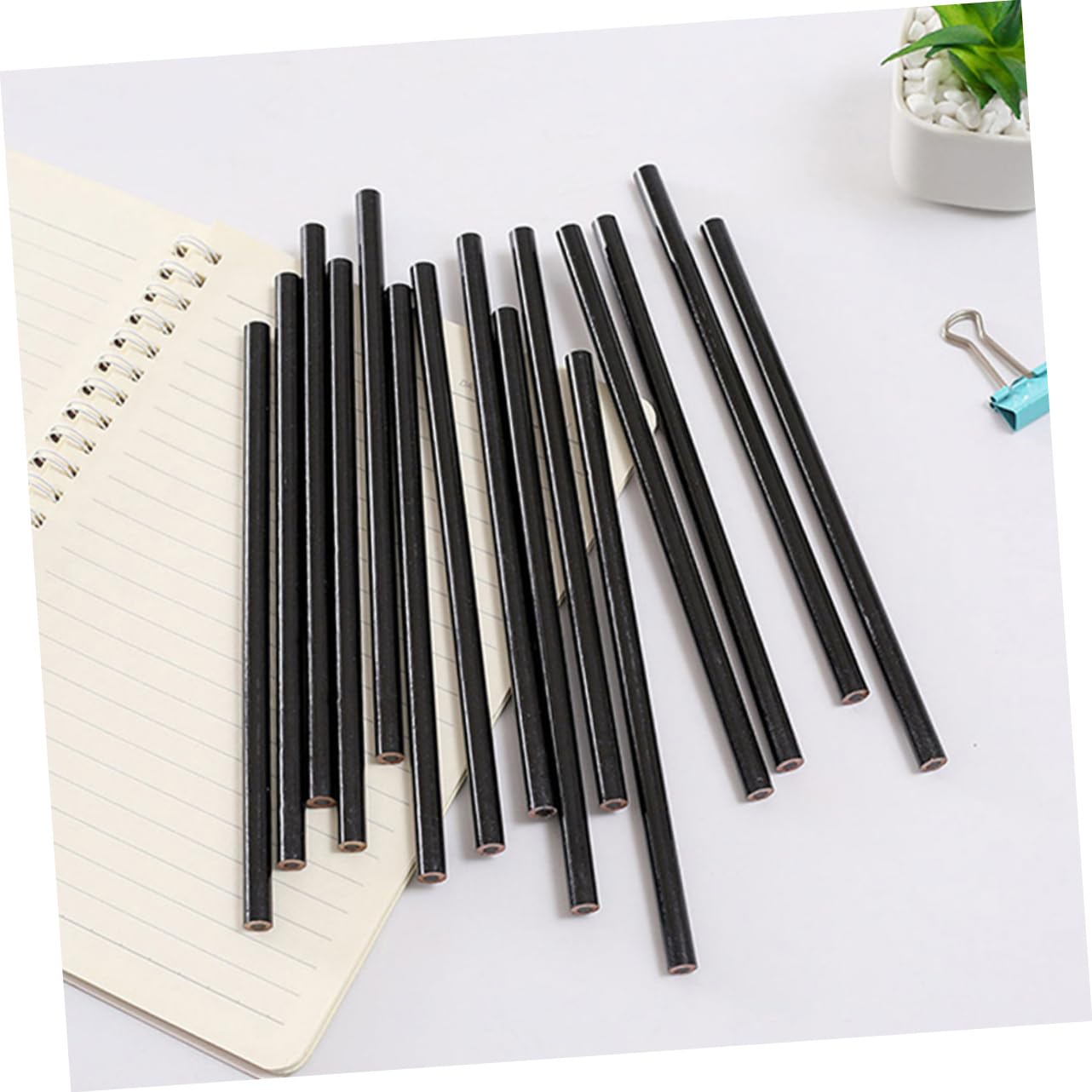 NUOBESTY 10-Piece Black Carpenter Pencils - Woodworking Marking Pencils for Cutting, Painting & DIY Projects - Durable Chinese Pencils for Woodworkers, Artists & Crafters