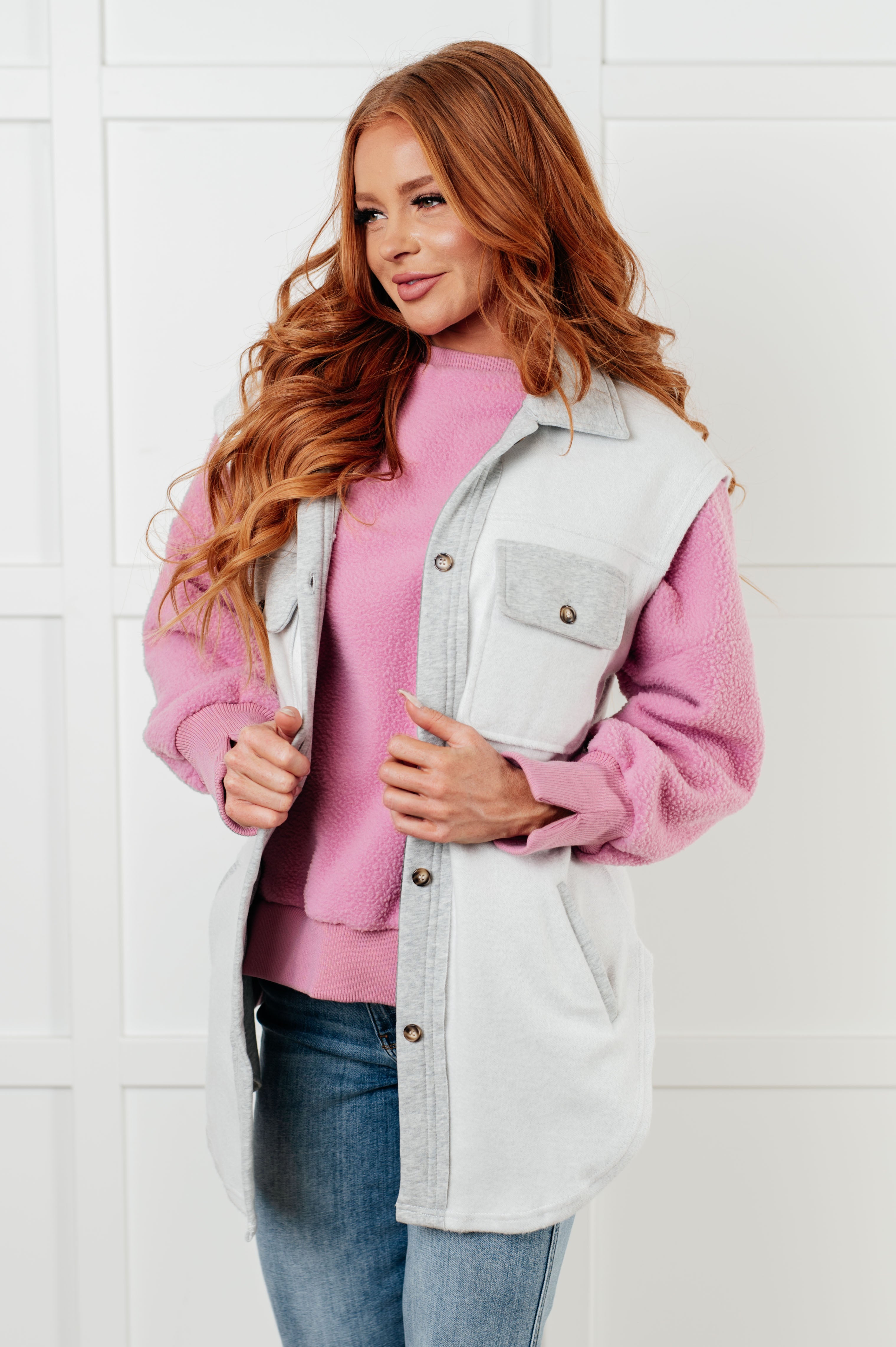 Stylish Sleeveless Shacket for Women - Lightweight Summer Jacket with Pockets | Perfect for Casual Outings, Beach Cover-Up & Layering