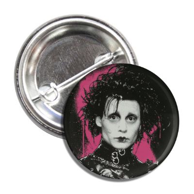 Edward Scissorhands Movie Button Badge - Collectible Pin for Fans, Cosplay & Jacket Decoration - Perfect for Halloween Costumes, Conventions & Gift Giving