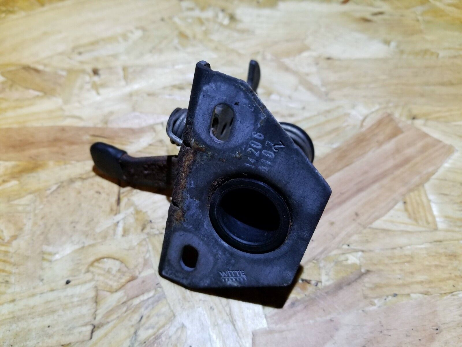 2004-2007 BMW 530xi E60 Hood Latch Lock Hook OEM Replacement Part - Perfect for Car Repair & Maintenance