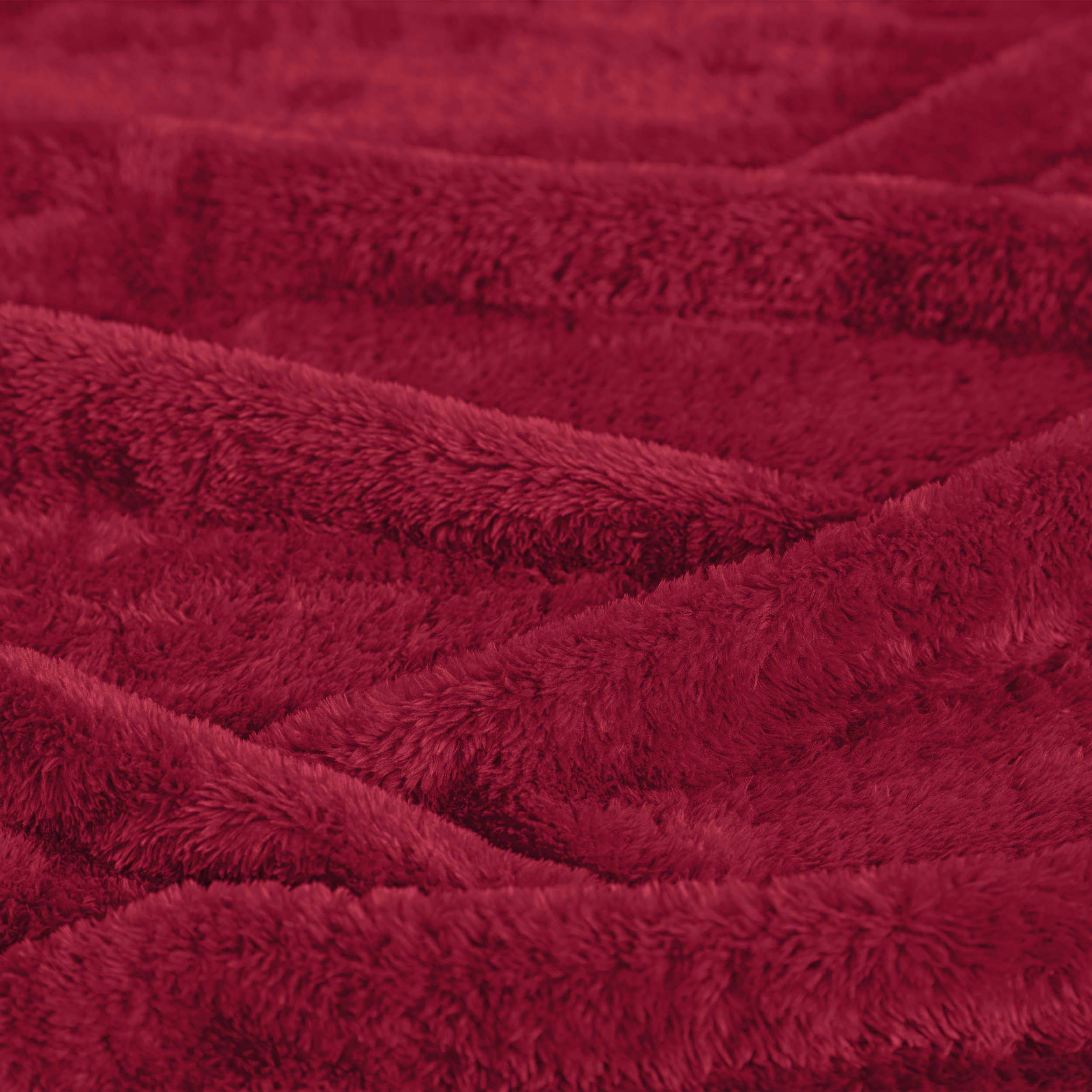 Classic Solid Fleece Plush Medium Weight Fluffy Soft Blanket - Cozy & Warm for Bed, Sofa, Travel & Gifts | Ultra-Soft Throw Blanket for All Seasons