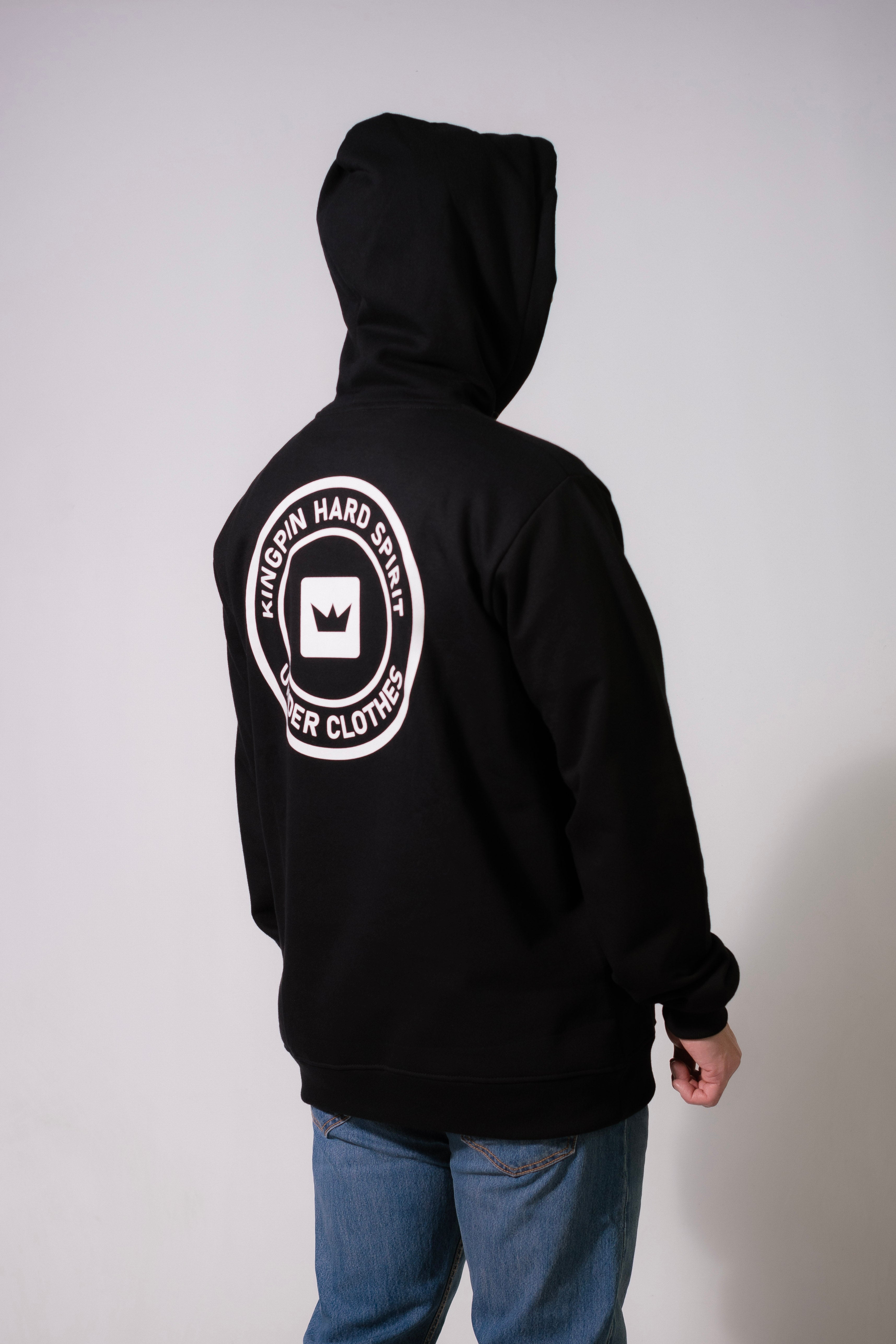 Buzo Kingpin H Regular Black Z0 - Stylish and Comfortable Hoodie for Men, Perfect for Casual Wear, Gym, and Outdoor Activities