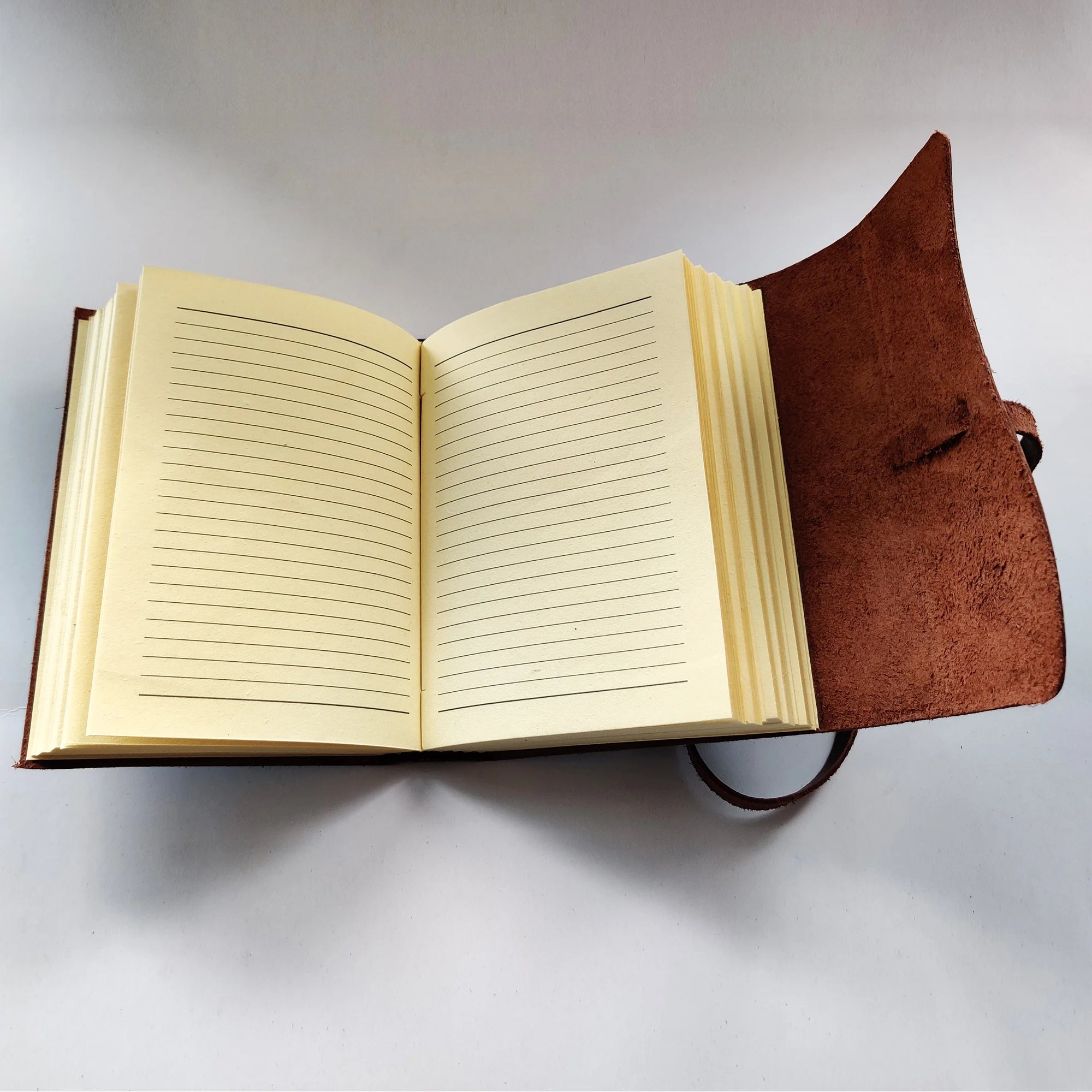 Vintage Leather Journal - Lined Notebook for Writing, Travel Diary & Note Taking - Perfect for Journaling, Sketching & Gift Giving