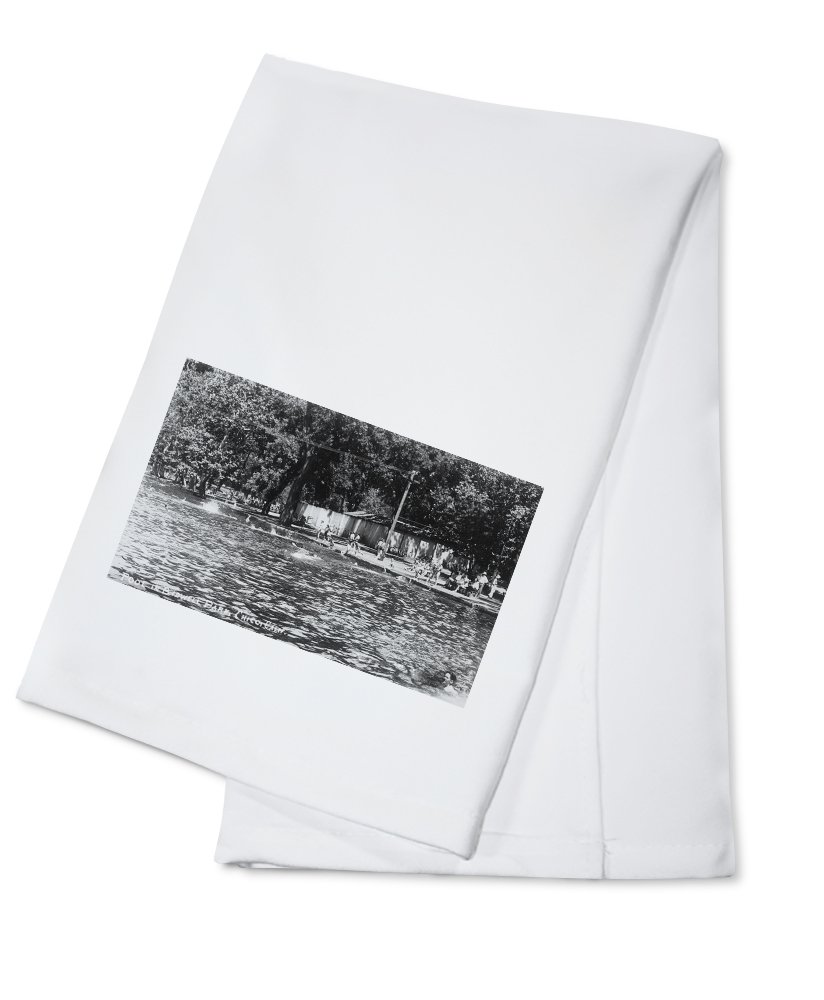 Chico California Bidwell Park Pool 100% Cotton Tea Towel - Decorative Hand Towel for Kitchen & Home - Perfect for Dish Drying, Gift Giving & Farmhouse Decor