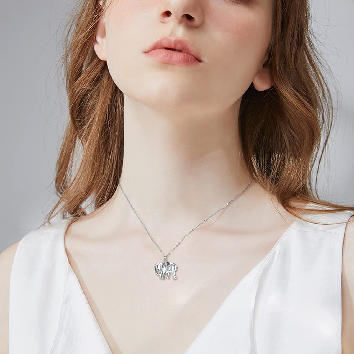 Sterling Silver Diamond Elephant Pendant Necklace for Women - Elegant Elephant Jewelry Gift for Wife, Friend, Birthday & Anniversary - Perfect for Casual Wear, Parties & Special Occasions