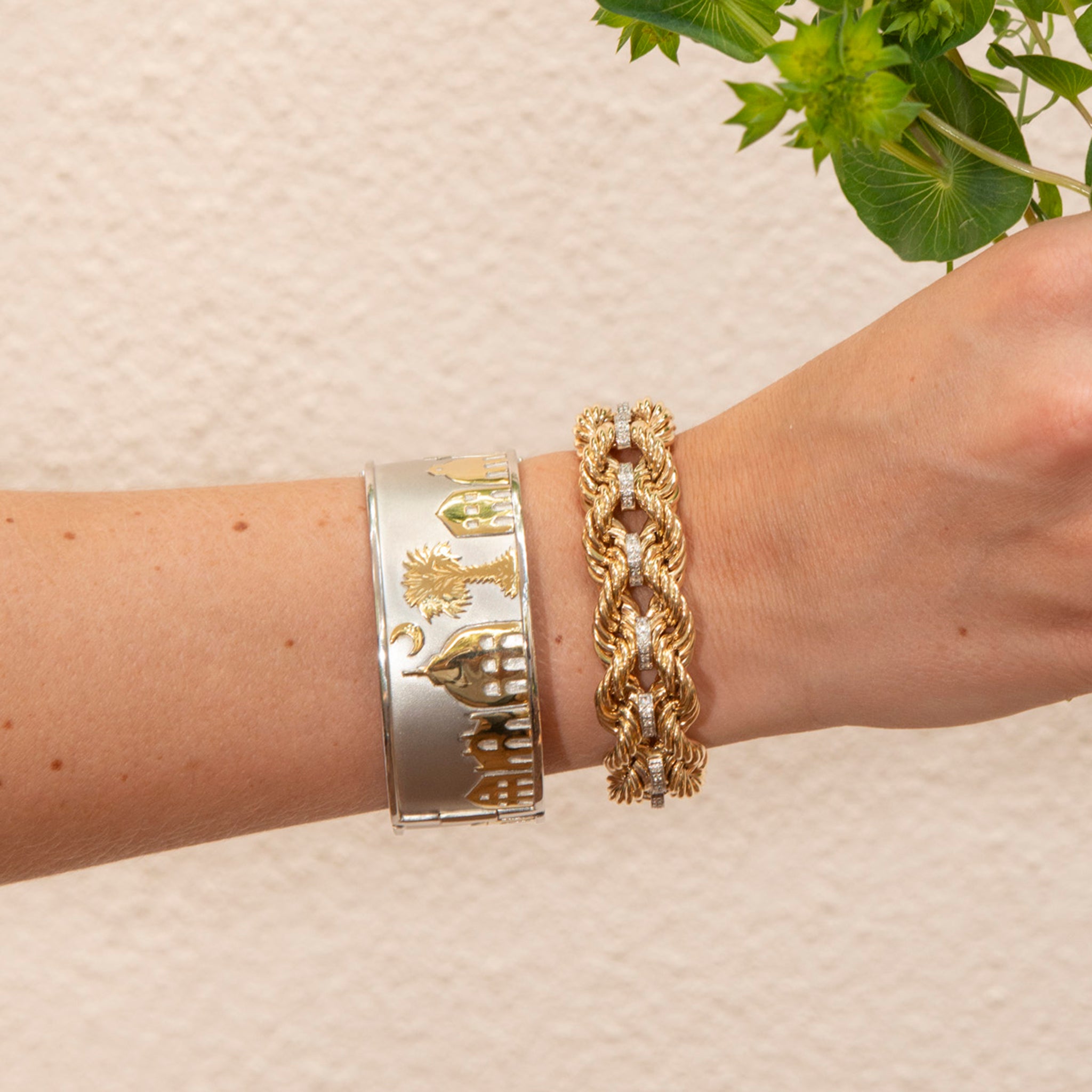 Stylish Charleston Skyline Cuff Bracelet - Elegant Wide Bangle for Women - Perfect for Evening Parties, Weddings & Southern Charm Fashion
