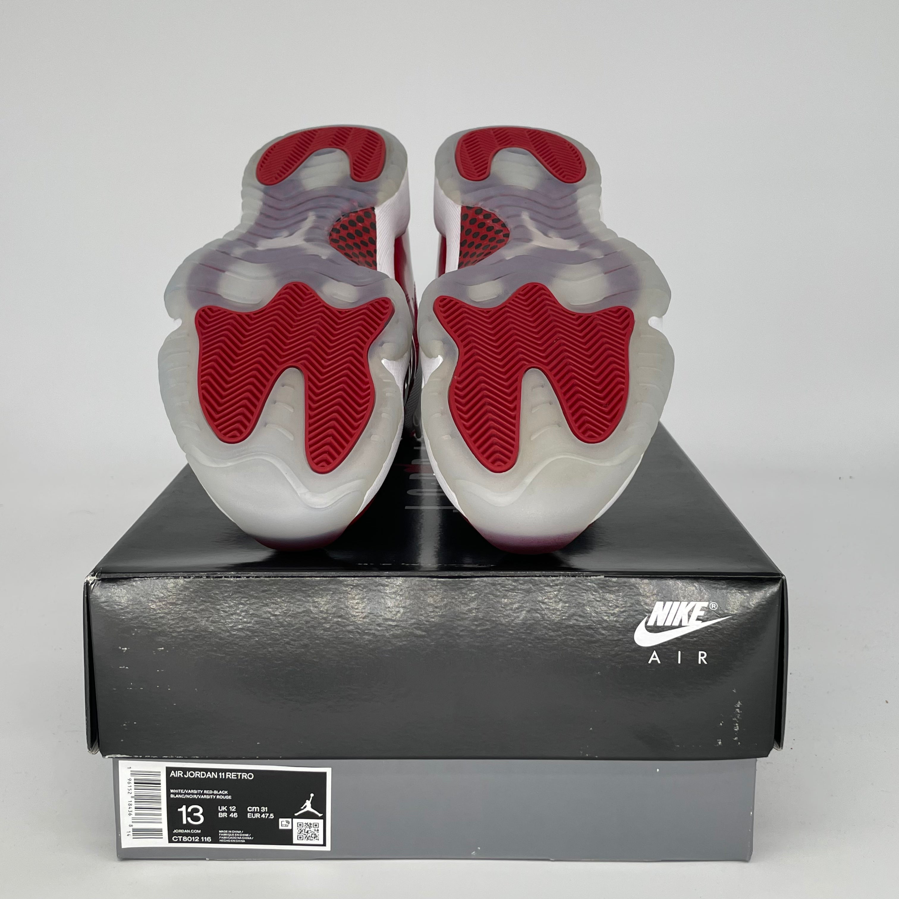 AIR JORDAN 11 Retro 