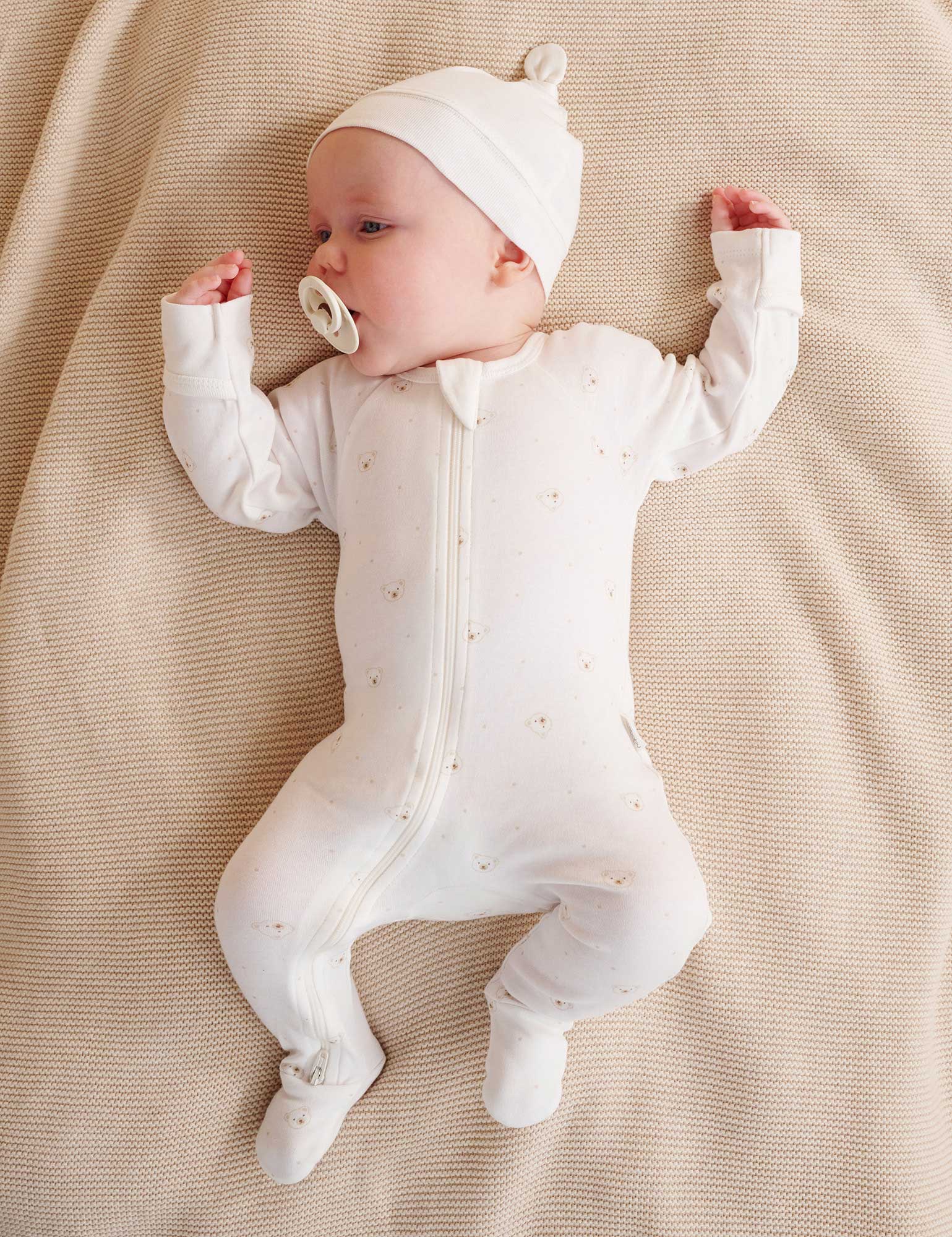 Purebaby Organic Zip Growsuit 2 Pack - Soft Cotton Baby Sleepwear for Boys & Girls (Vanilla Bear Print) - Perfect for Newborns, Infants & Toddlers - Cozy Nursery Wear for Daycare & Bedtime