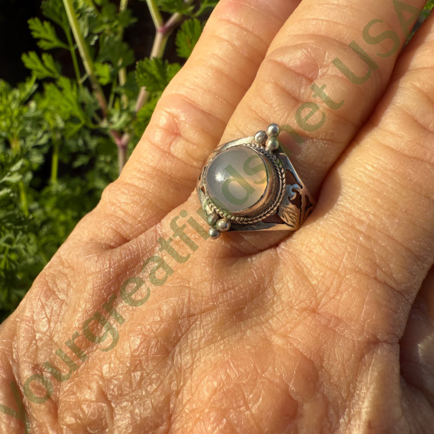 Authentic Sterling Silver Star Moonstone Ring - Size 7.75 - Elegant Boho Jewelry for Women - Perfect for Weddings, Gifts & Everyday Wear