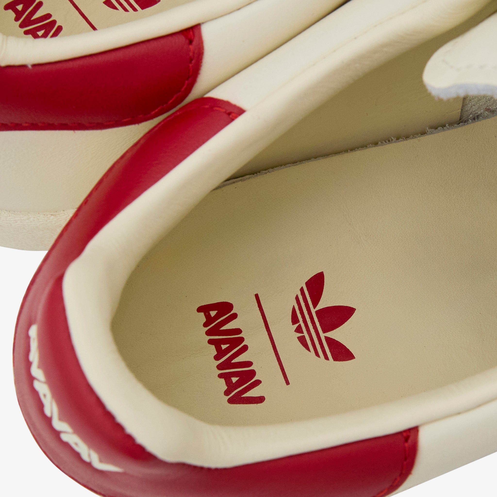 Avavav Women's Superfinger Superstar Sneakers in Scarlet, Cream White - Stylish & Comfortable for Casual Wear, Work & Everyday Fashion