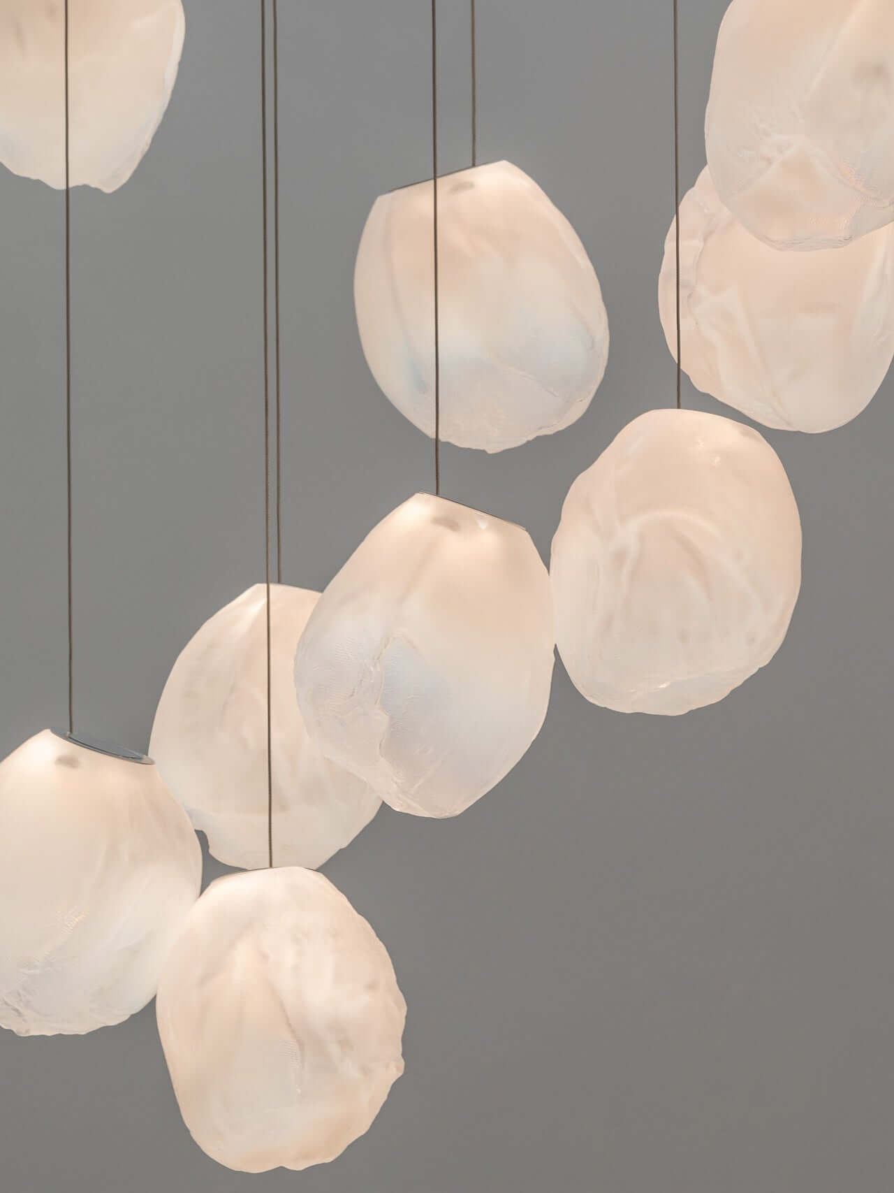 Stylish Blowing Liquid Glass Pendant Light - Modern Handcrafted Glass Chandelier for Dining Room, Kitchen Island & Bedroom Decor