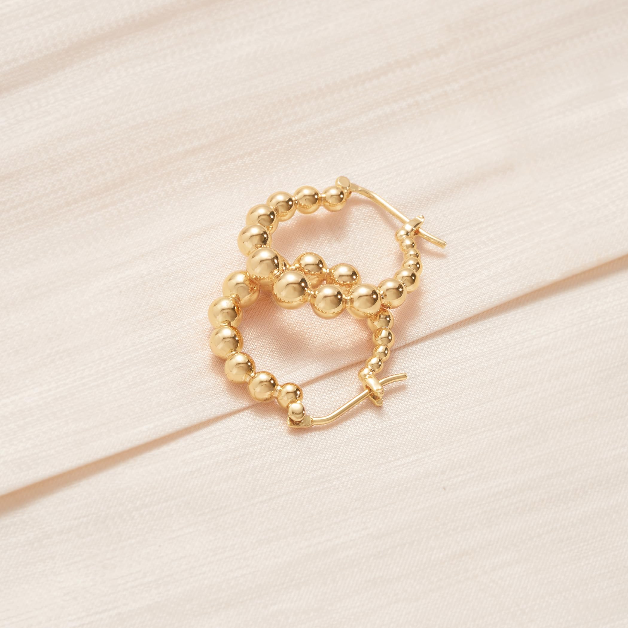 14K Gold Plated Huggie Hoop Earrings for Women - Hypoallergenic Twisted Chain Hollow Out Earrings | Fashion Jewelry Gift for Her | Perfect for Everyday Wear, Date Night & Special Occasions