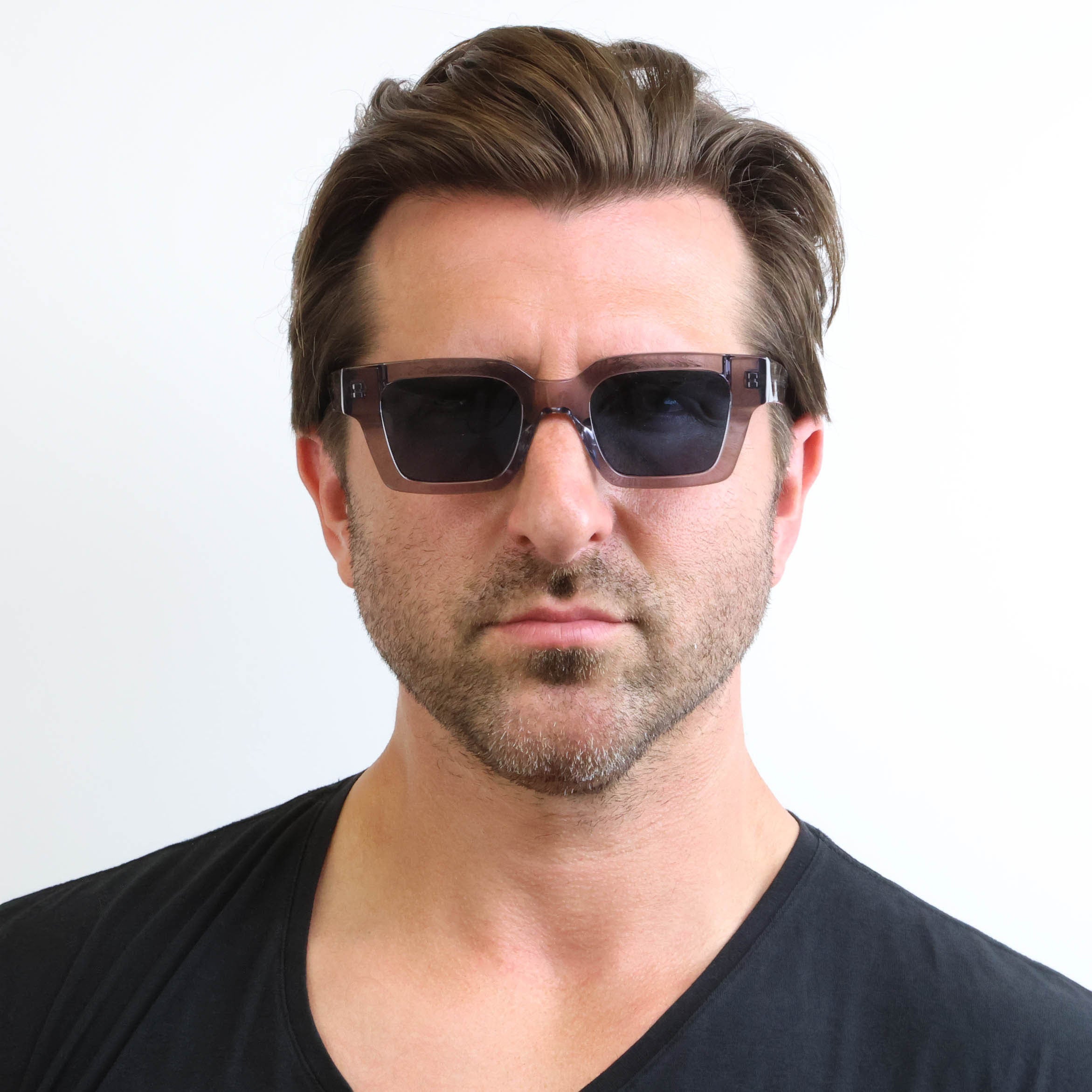 SunSee 55040 Polarized Sunglasses - UV Protection, Lightweight & Stylish for Outdoor Activities, Driving, Fishing & Travel