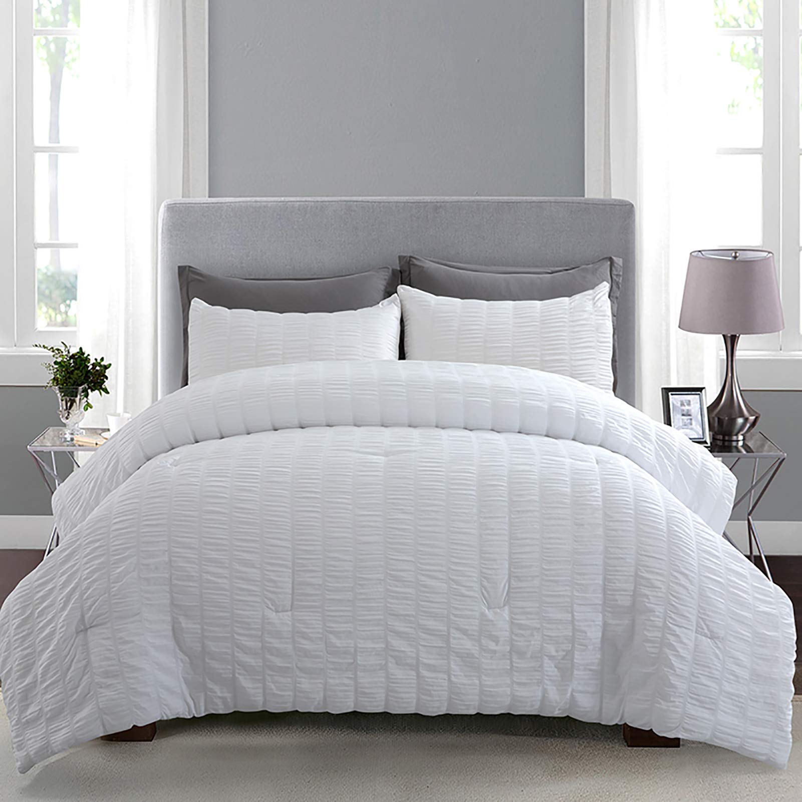 HollyHOME Soft 3-Piece White Seersucker Comforter Set - Full/Queen Size Bedding - Lightweight & Breathable for Summer, Perfect for Guest Rooms & Master Bedrooms