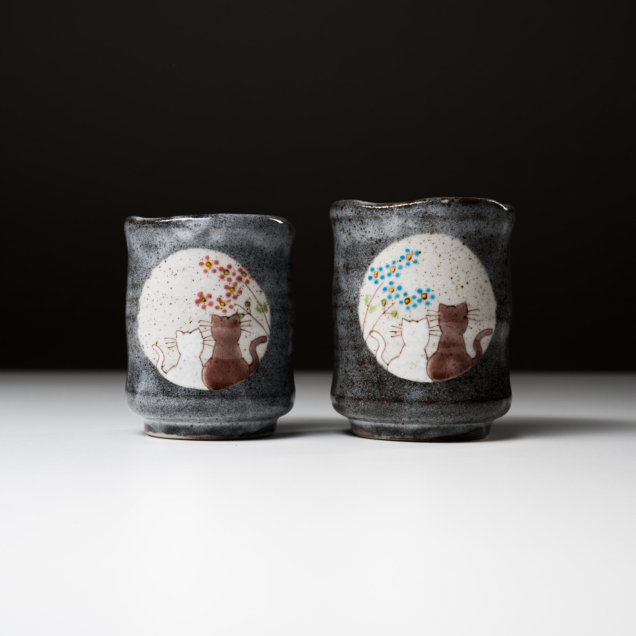 Kutani Ware Pair Yunomi Tea Cup - Twilight Cat Design | Handmade Japanese Ceramic Tea Cups for Hot & Cold Drinks | Perfect for Matcha, Green Tea, or Coffee