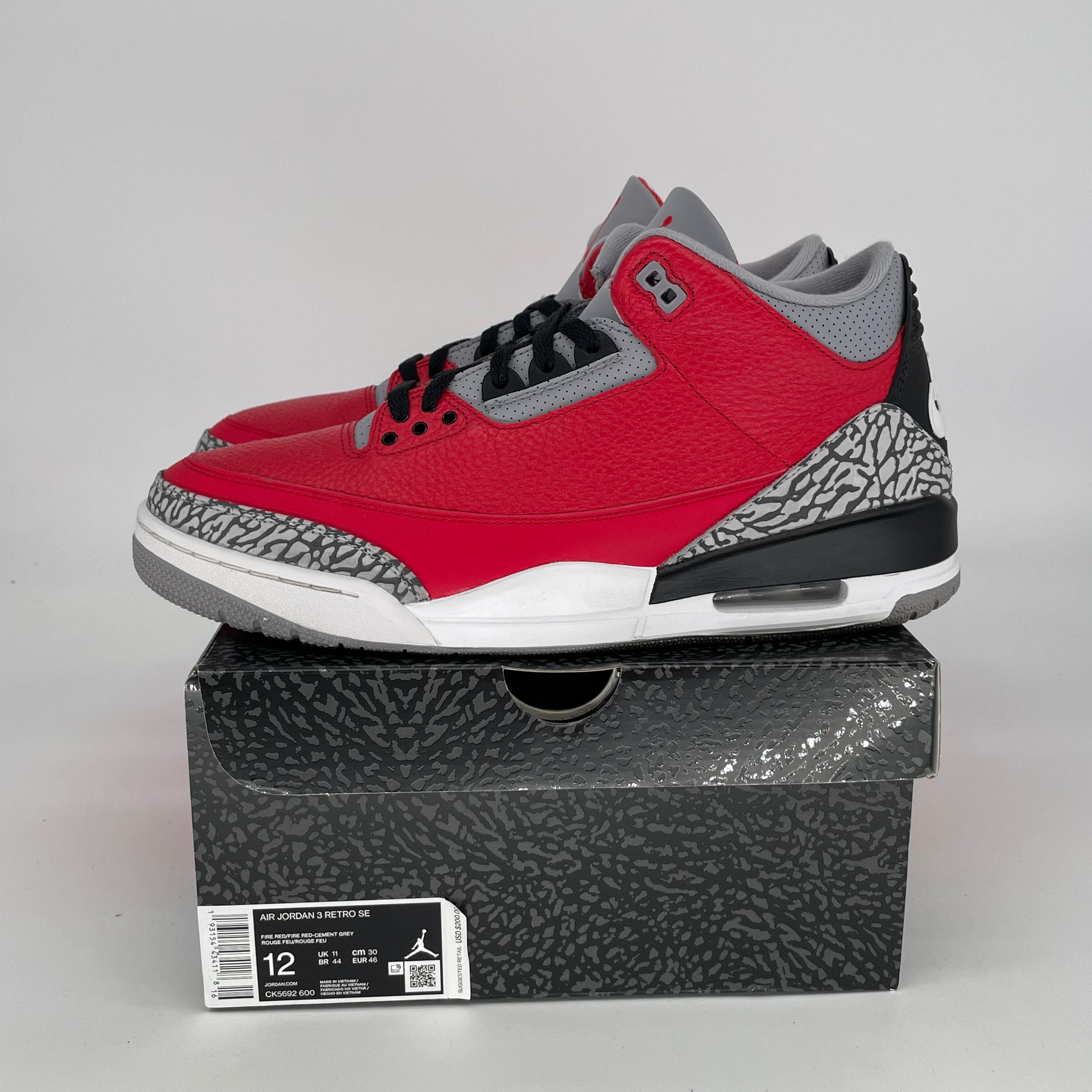 AIR JORDAN 3 UNITE Retro Basketball Shoes Men's Size 12 (CK5692-600) - Authentic Sneakers for Sports & Streetwear Fashion