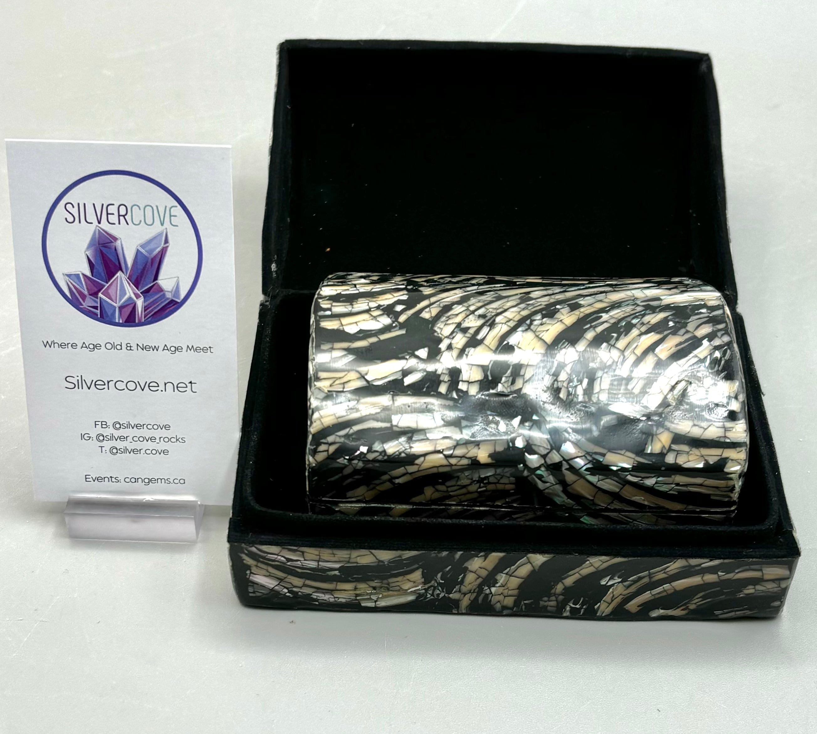 Exquisite Abalone Shell Jewelry Nesting Boxes - Handcrafted Gift Box for Rings, Necklaces & Keepsakes - Perfect for Wedding, Anniversary & Birthday Presents