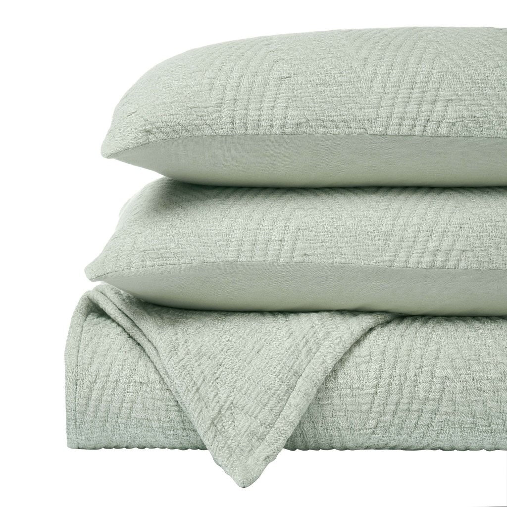 Premium Aswan Cotton Medium Weight Chevron Woven Coverlet - Soft & Breathable Bedspread for All Seasons - Perfect for Master Bedroom, Guest Room, or Dorm Decor