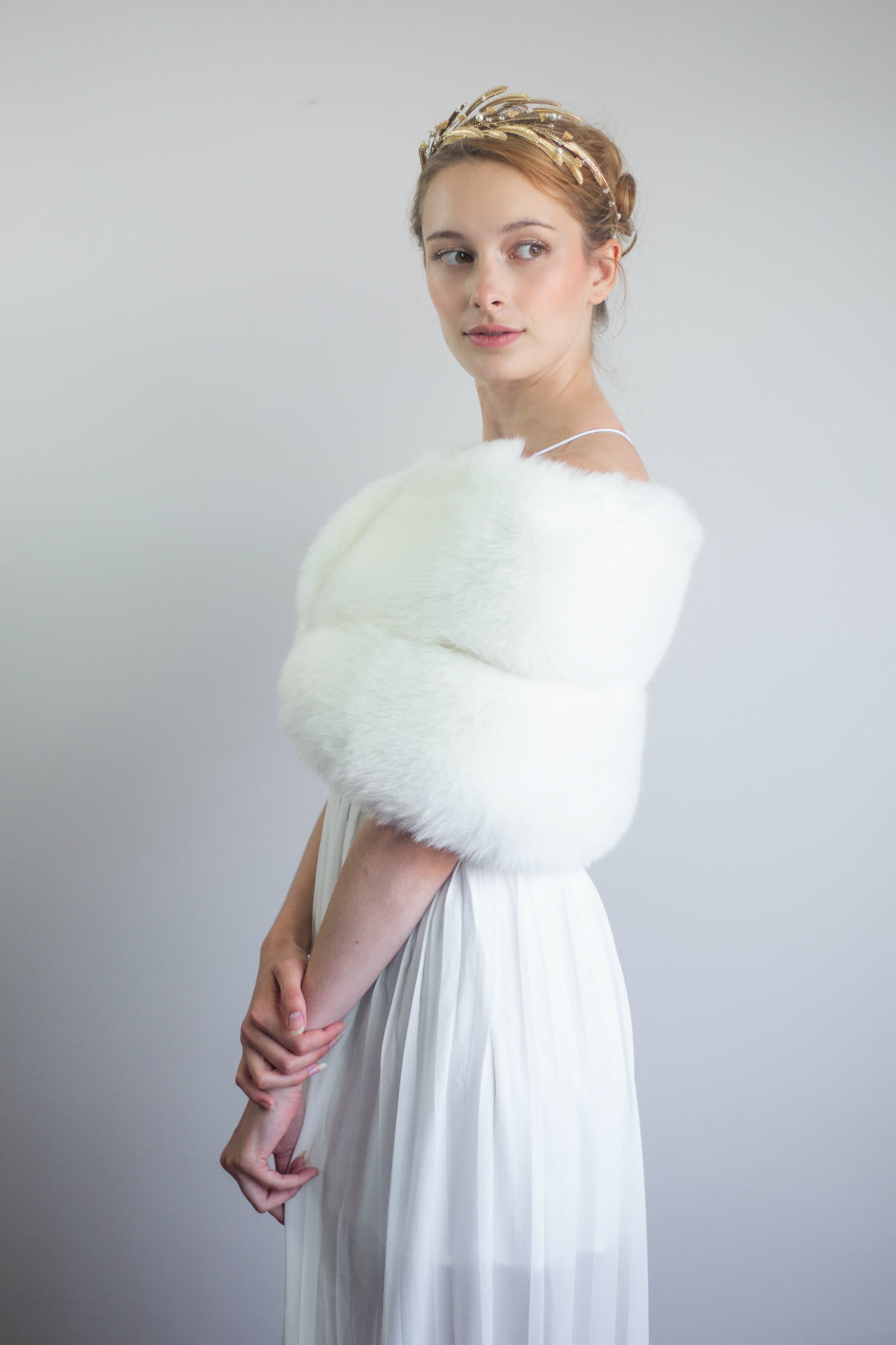 Ivory White Fur Wrap - Soft & Luxurious Winter Shawl (Penelope Wht01) - Perfect for Weddings, Parties & Cold Weather Fashion