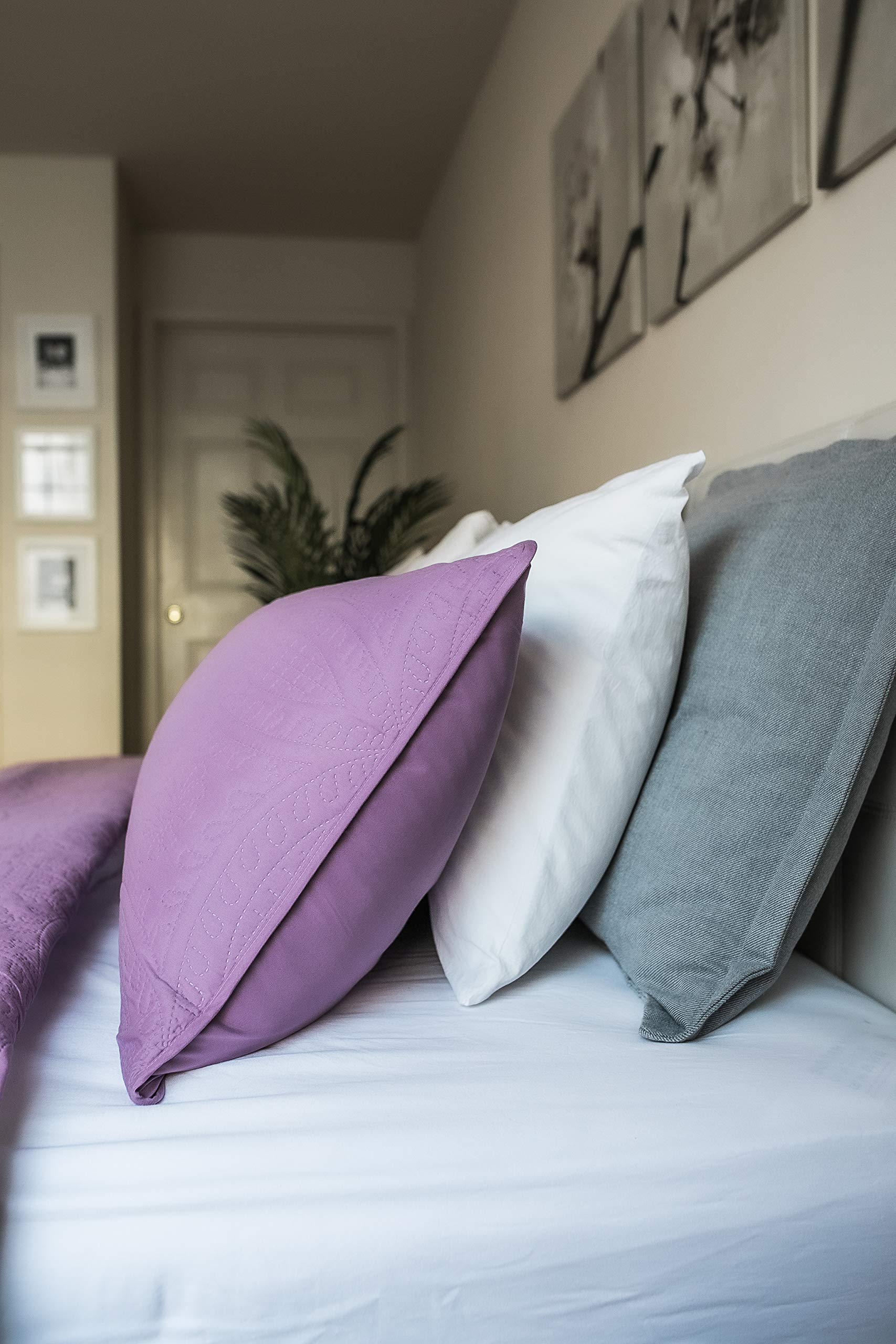 Mezzati Purple Jasper Quilt Set - King/Cal King - Brushed Microfiber Bedding for Luxurious Comfort