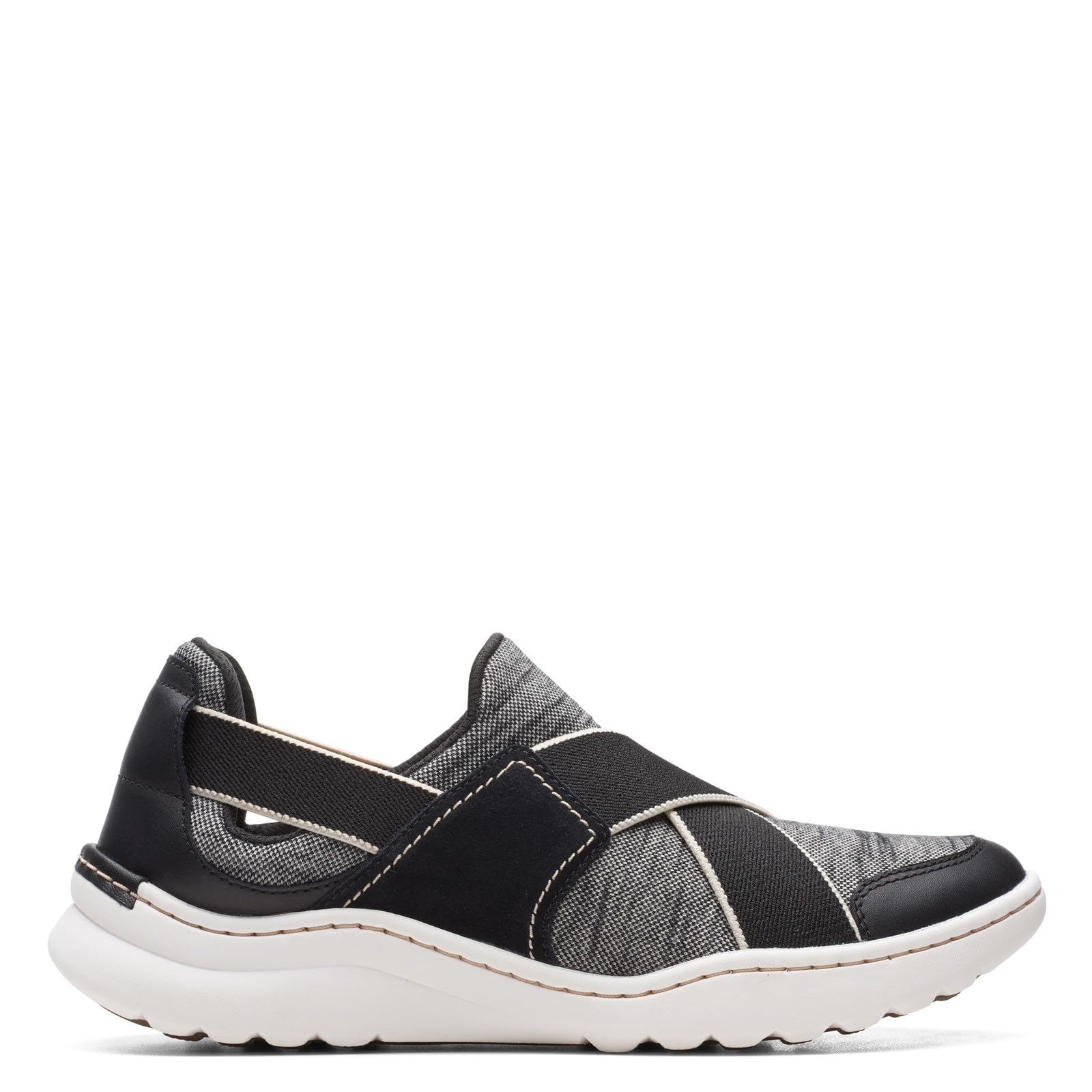 Clarks Women's Teagan Go Sneaker - Comfortable Walking Shoes for Women, Lightweight & Breathable - Perfect for Casual Wear, Travel & Everyday Use