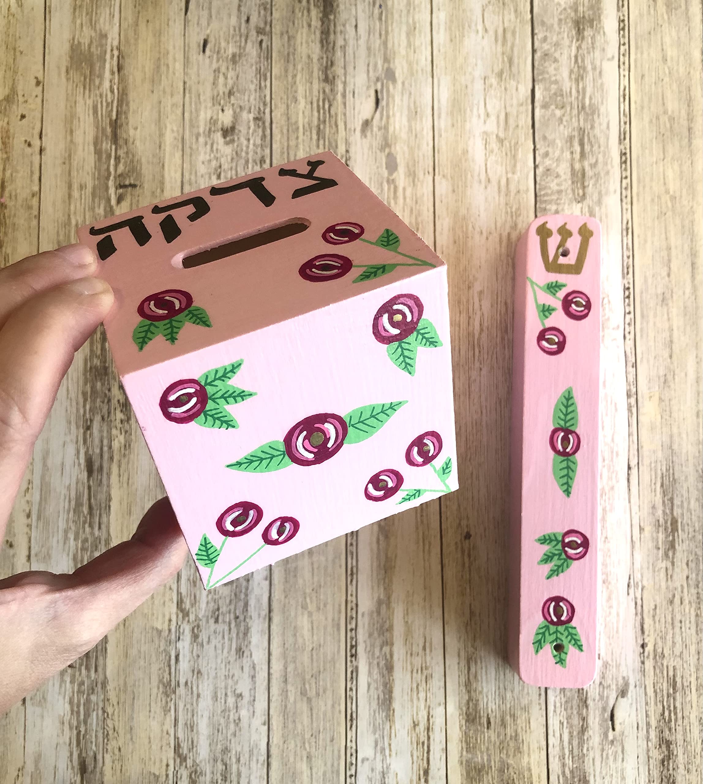 Beautiful Hamsa Mezuzah Tzedakah Box Set - Jewish Baby Naming Gift with Pink Roses Design - Perfect for Bar Mitzvah, Housewarming & Jewish Home Decor