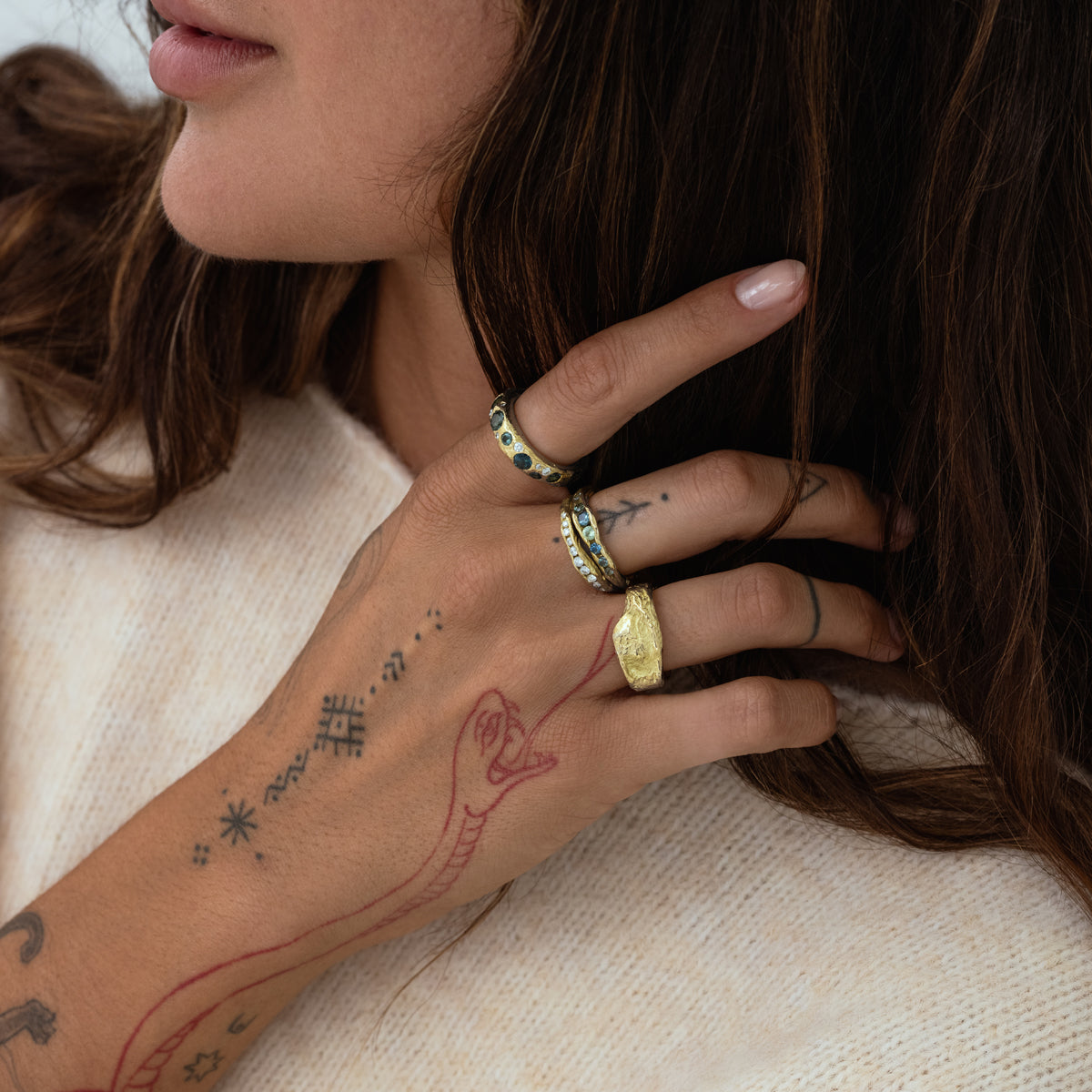Signet Rock Ring for Women - Vintage Silver Jewelry with Natural Stone - Perfect for Everyday Wear & Special Occasions