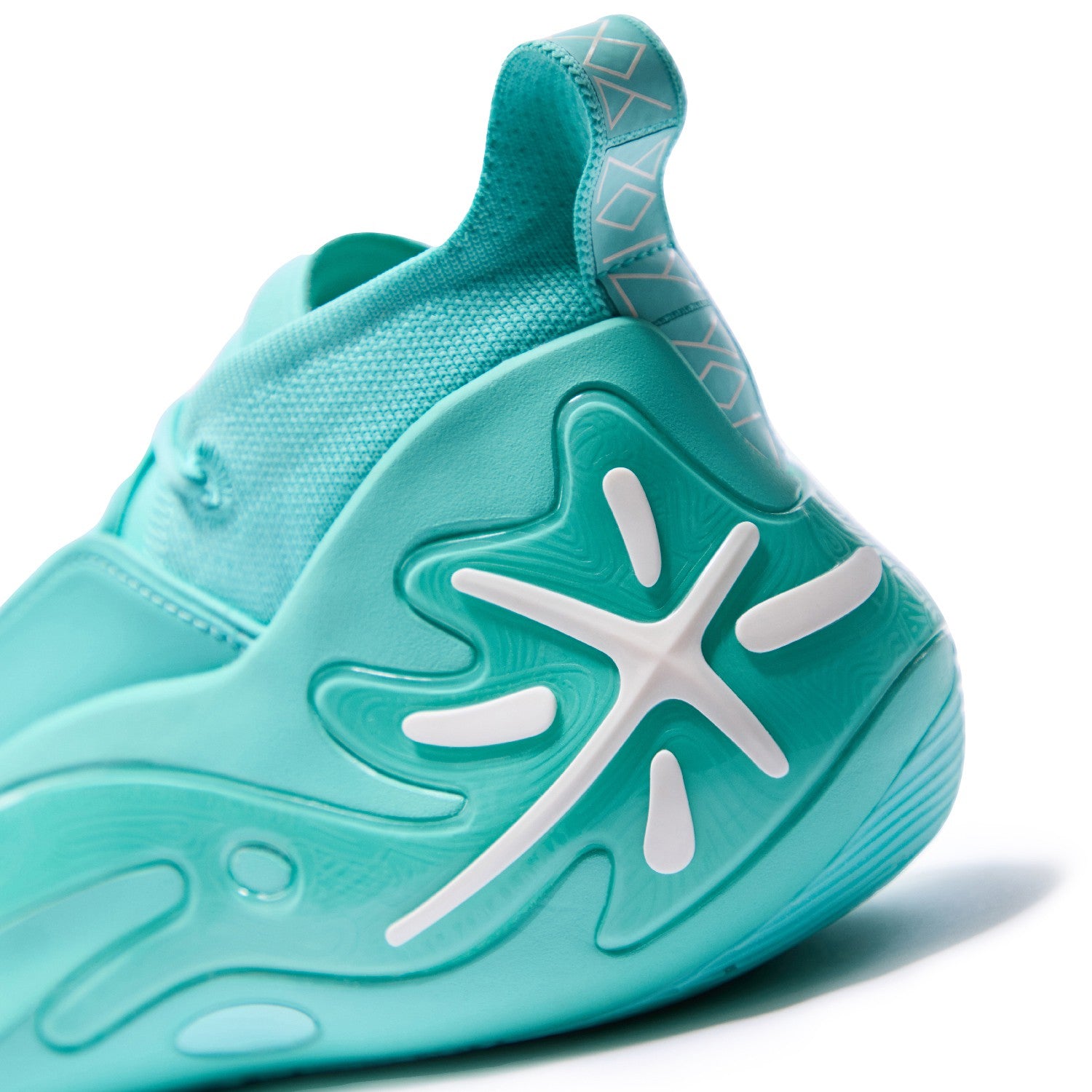 Way of Wade 11 Liberty Basketball Shoes - High Performance Men's Sneakers for Court Play & Streetwear Fashion | Perfect for NBA Games, Training, and Casual Wear