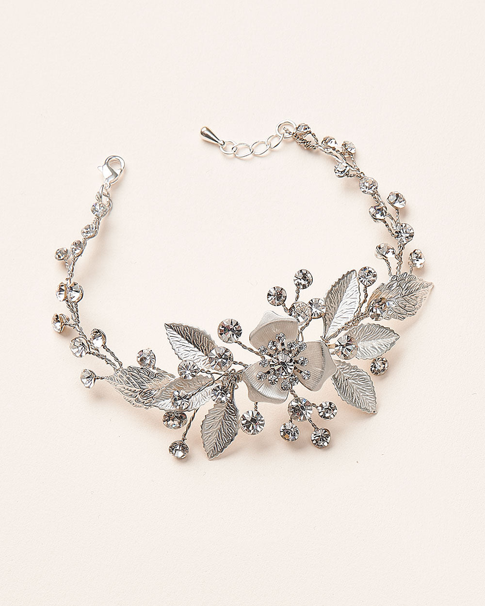 Kacie Floral Bracelet for Women - Elegant Daisy Flower Adjustable Bangle - Perfect for Weddings, Parties & Everyday Wear