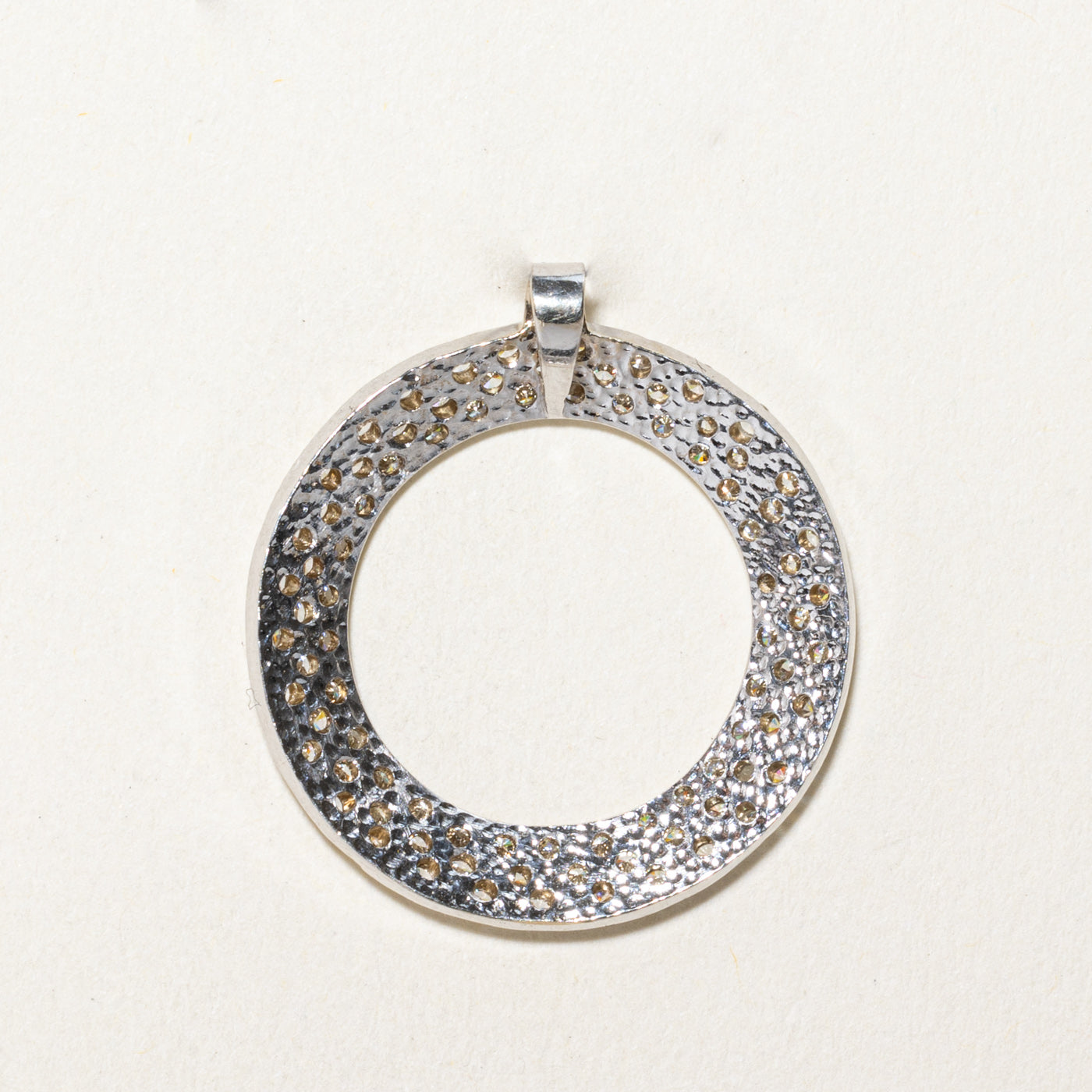 1.25ctw Pavé Set Diamond Circle Pendant Necklace - Elegant Jewelry for Women, Perfect for Weddings, Anniversaries & Special Occasions