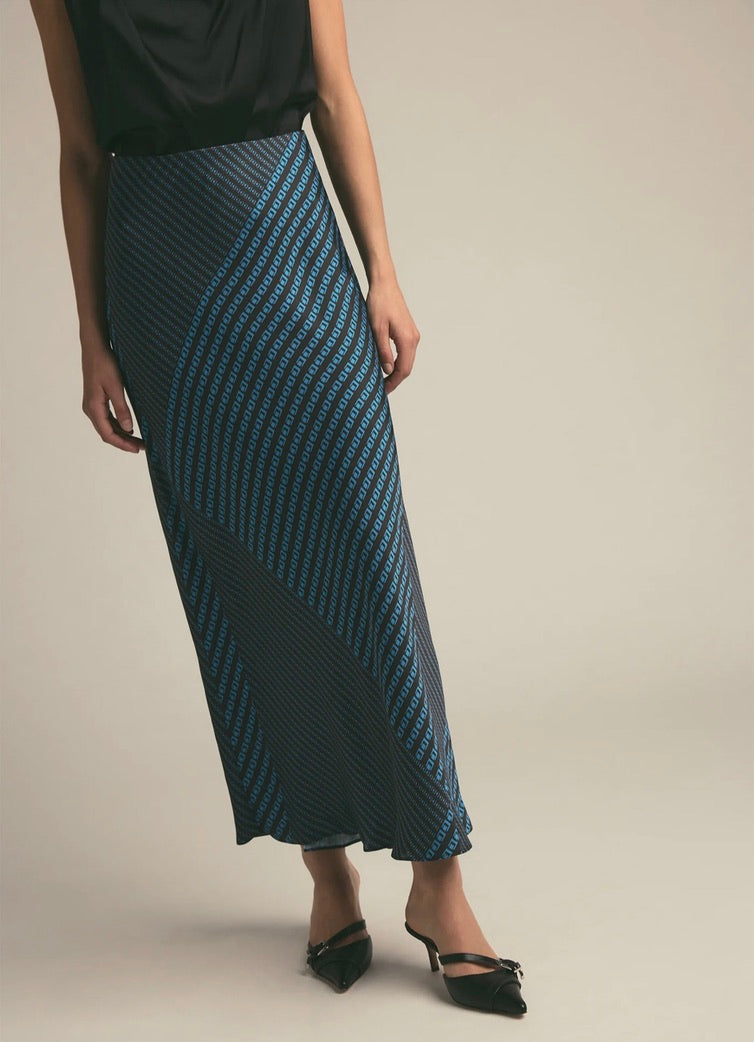 Sapphire Sequence Women's Flowy Skirt - Elegant & Comfortable A-Line Skirt for Casual Wear, Office & Special Occasions