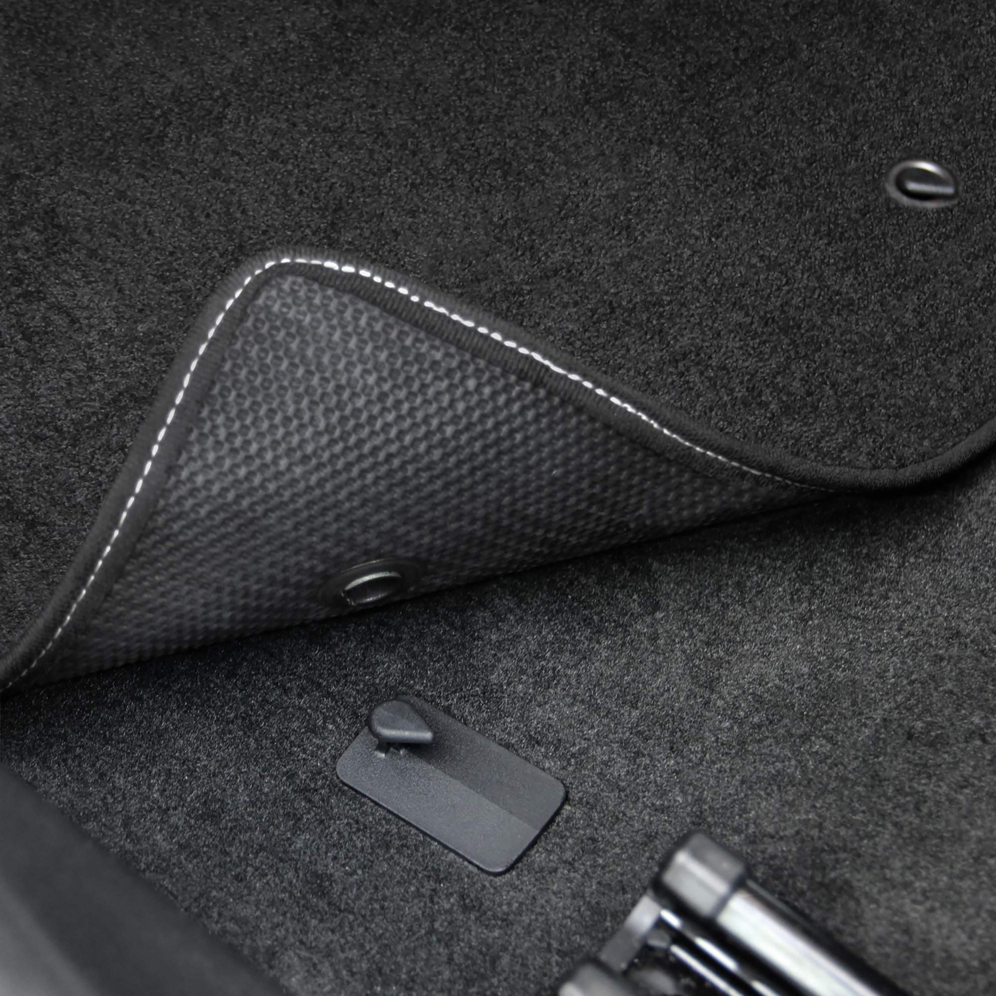 Premium Custom-Fit Carpeted Floor Mats for 2005-2008 Jeep Grand Cherokee - 2-Piece Set (Black) | Luxury Car Floor Liners for Enhanced Comfort & Protection - Perfect for Daily Commutes & Road Trips