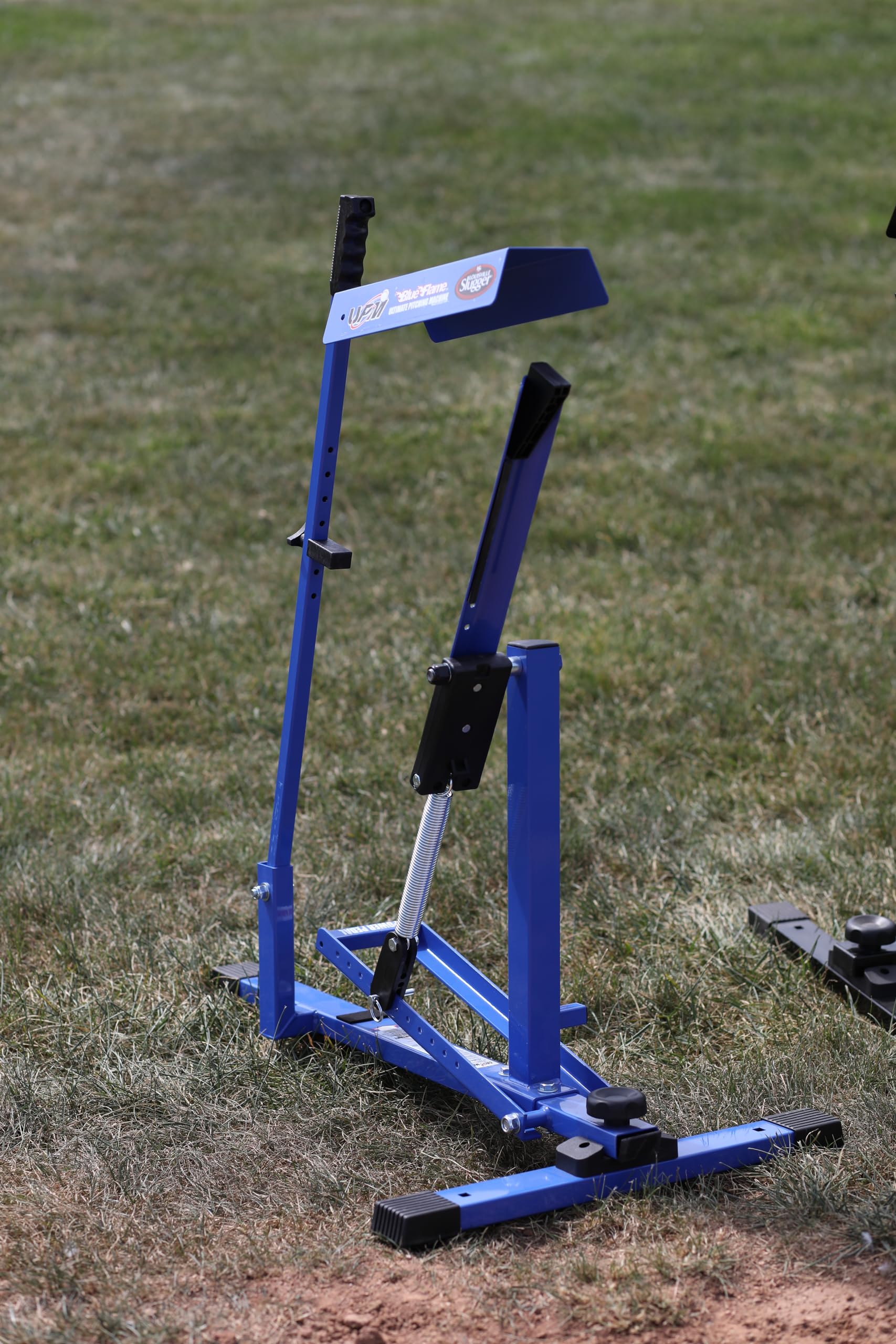Louisville Slugger Blue Flame Baseball Pitching Machine for Training & Practice – Perfect for Batting Drills, Softball, and Baseball Practice at Home or Field