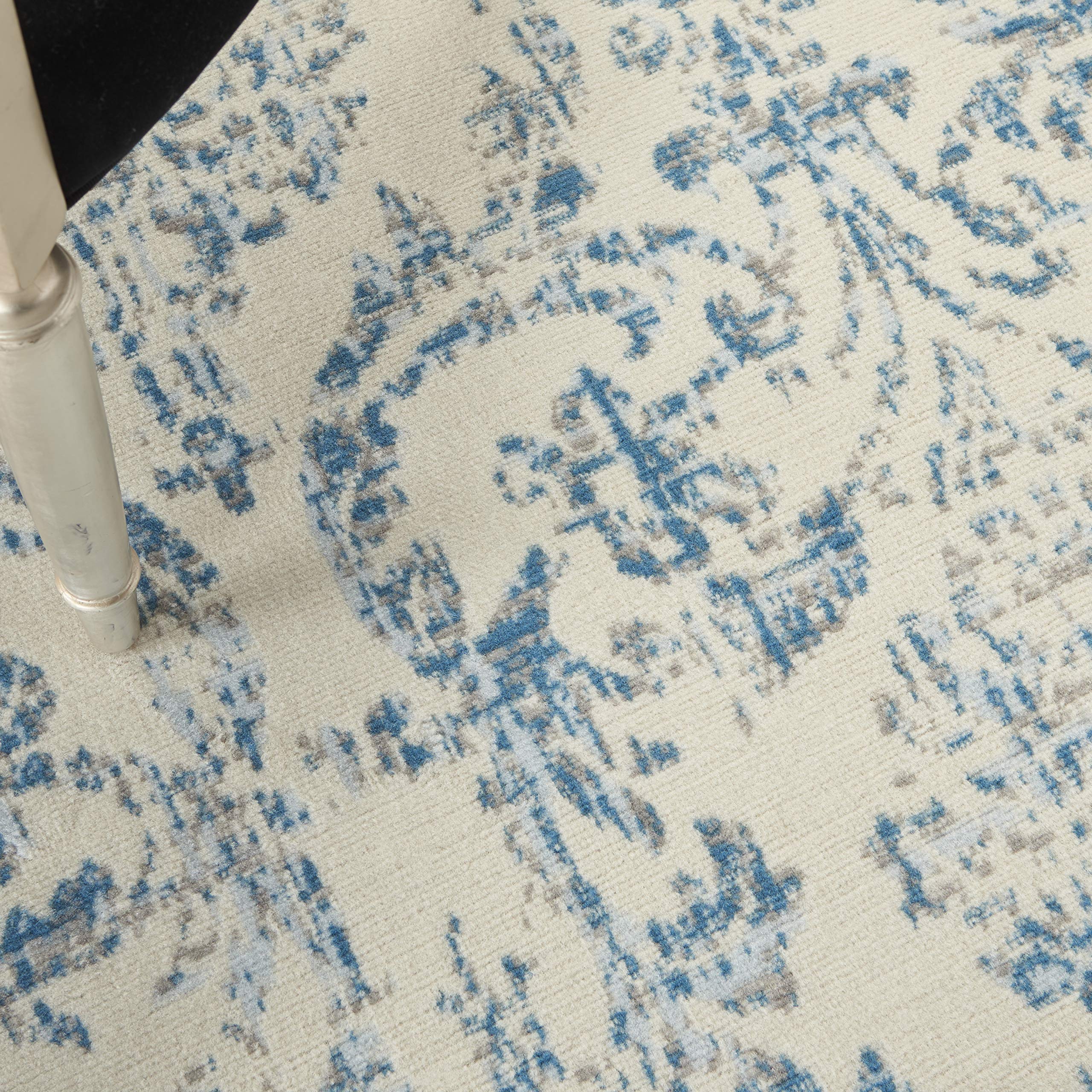 Nourison Jubilant Damask Ivory/Blue 5'3