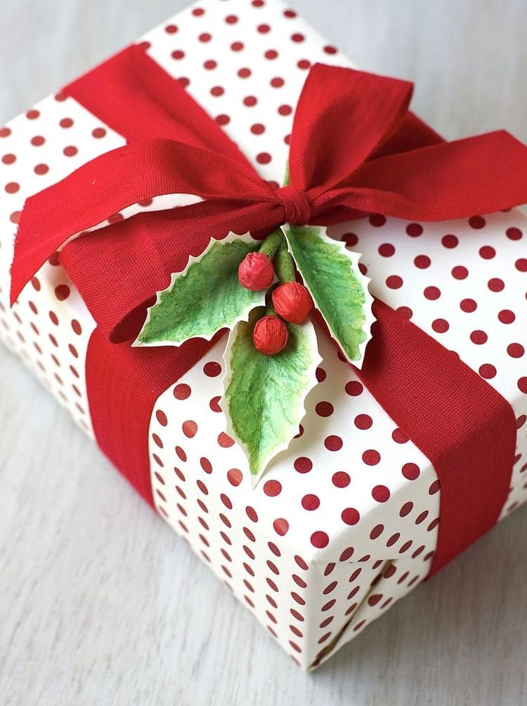 Luxury Christmas Bath & Beauty Gift Set - Premium Holiday Spa Hamper with Elegant Gift Wrapping | Perfect for Holiday Gifting, Birthday Presents & Self-Care Relaxation