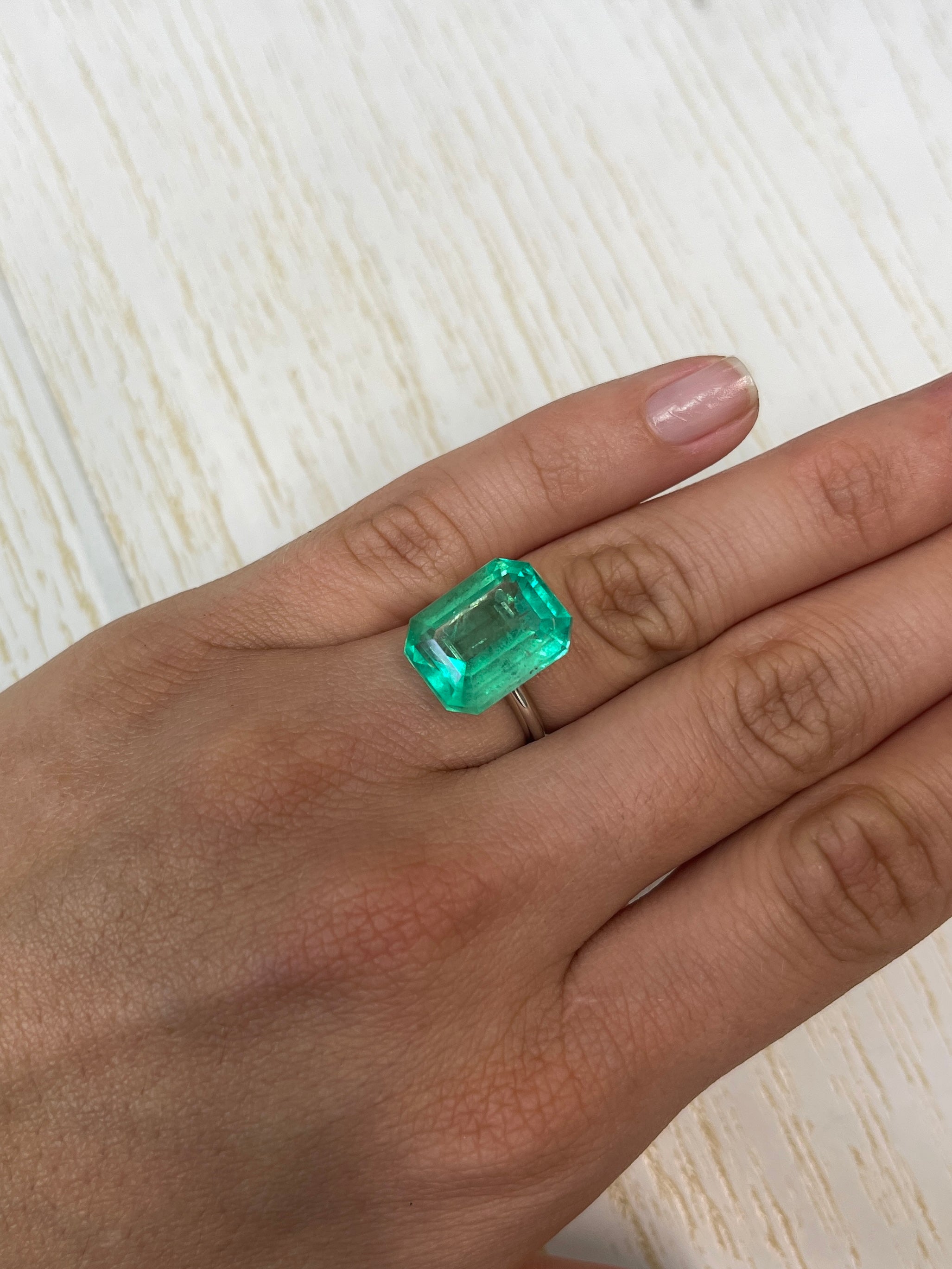 12.11 Carat GIA Certified Natural Colombian Emerald - Loose Gemstone for Jewelry Making, Emerald Cut 16x12mm, Engagement Ring & Luxury Gift