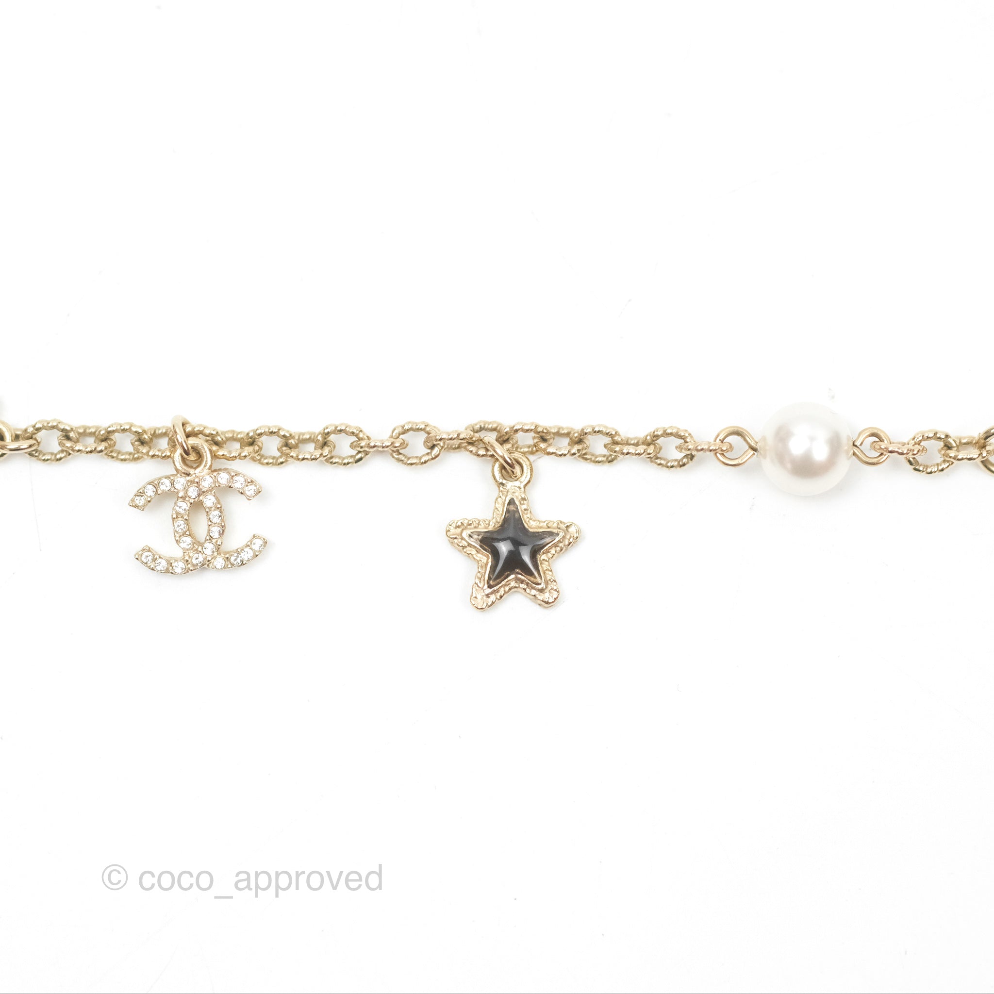 Chanel CC Pearl Star Black Pendant Bracelet in Gold Tone - Elegant 20S Fashion Jewelry for Women, Perfect for Parties, Weddings & Special Occasions